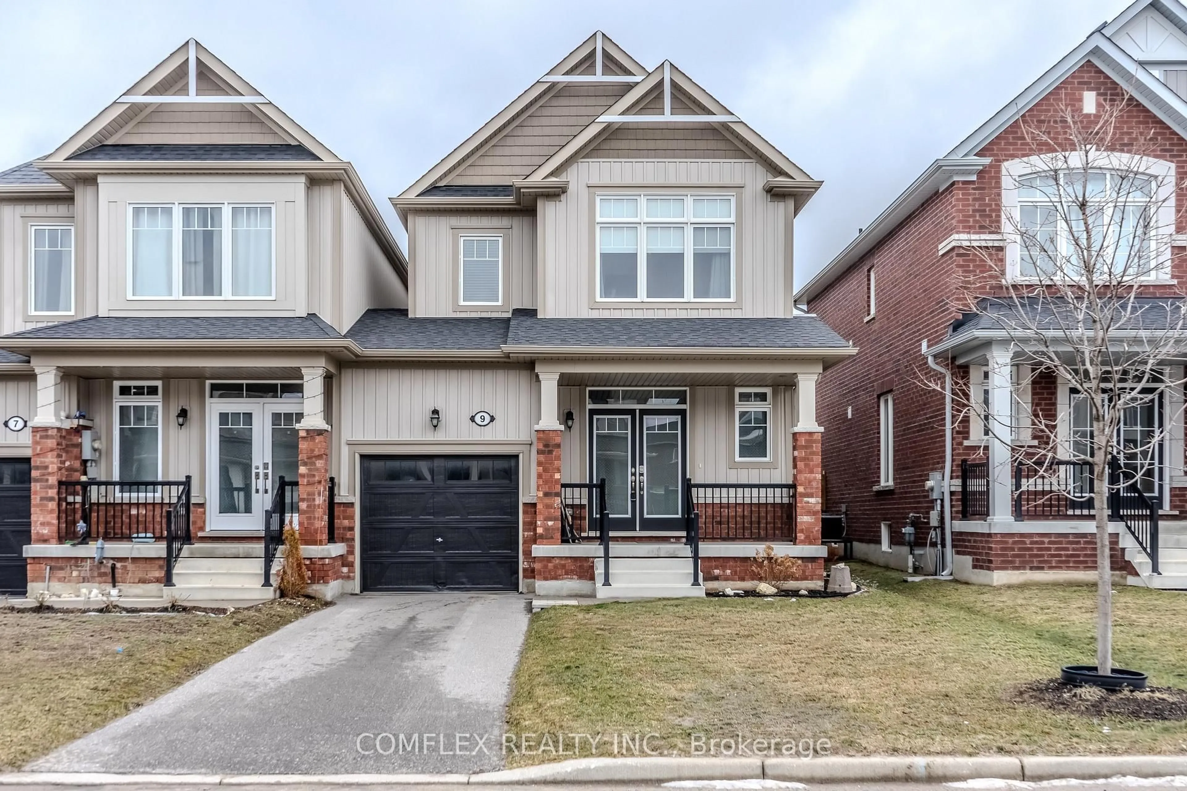 Home with brick exterior material, street for 9 Barfoot St, Collingwood Ontario L9Y 3Y7