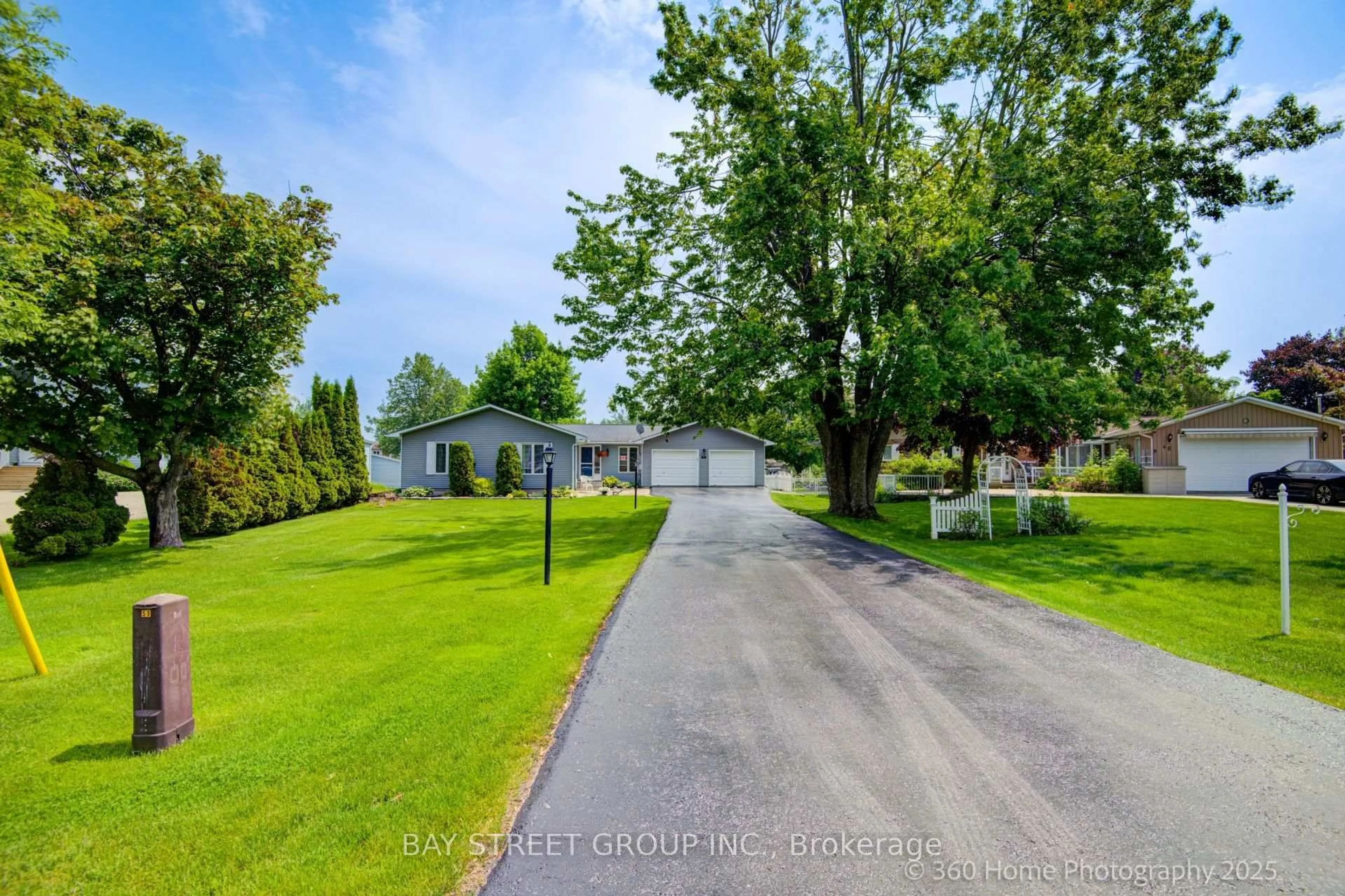 A pic from outside/outdoor area/front of a property/back of a property/a pic from drone, water/lake/river/ocean view for 50 Turtle Path, Ramara Ontario L0K 1B0