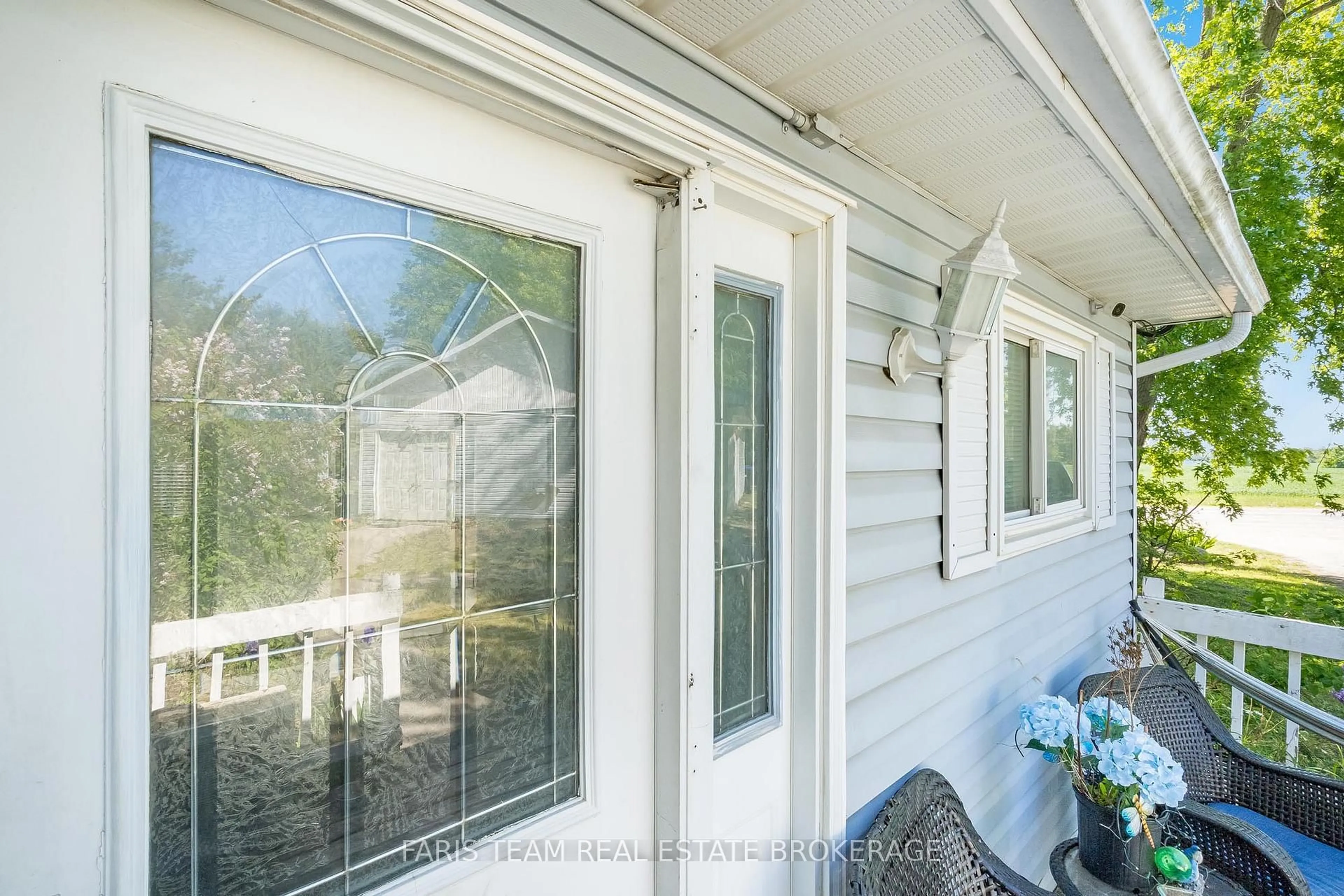 Home with vinyl exterior material, water/lake/river/ocean view for 1008 Rainbow Valley Rd, Springwater Ontario L0L 2K0