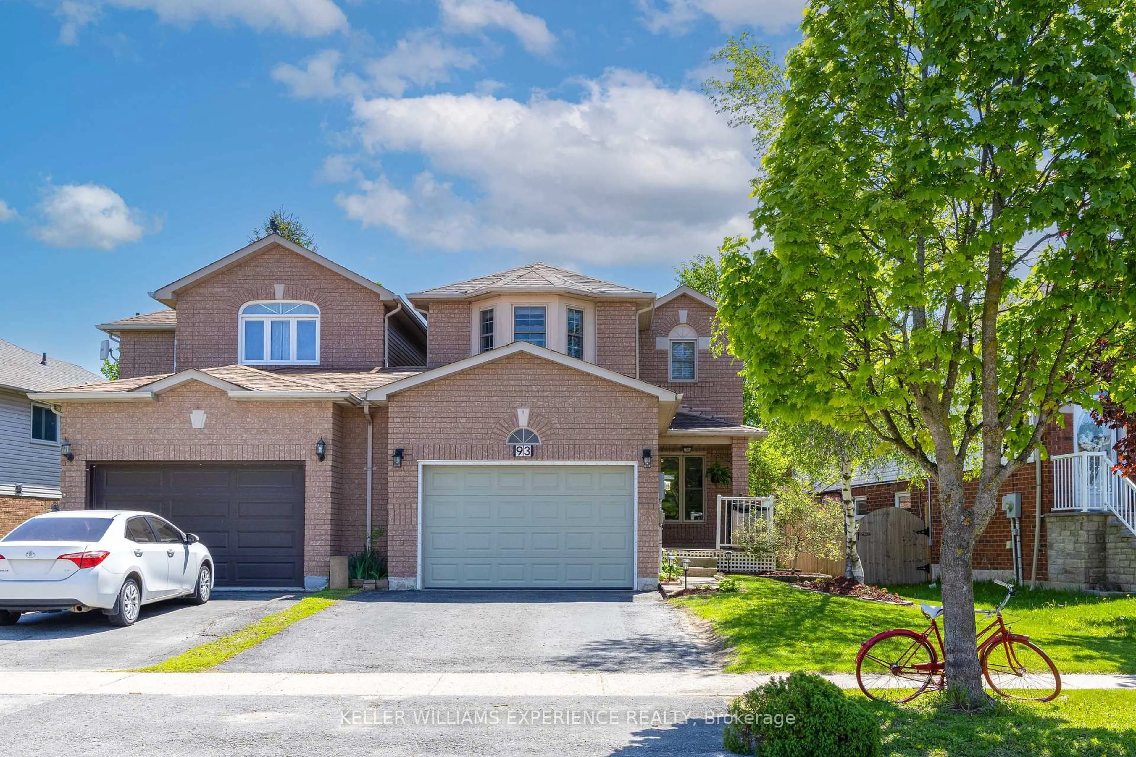 Home with brick exterior material, street for 93 Athabaska Rd, Barrie Ontario L4N 8E9