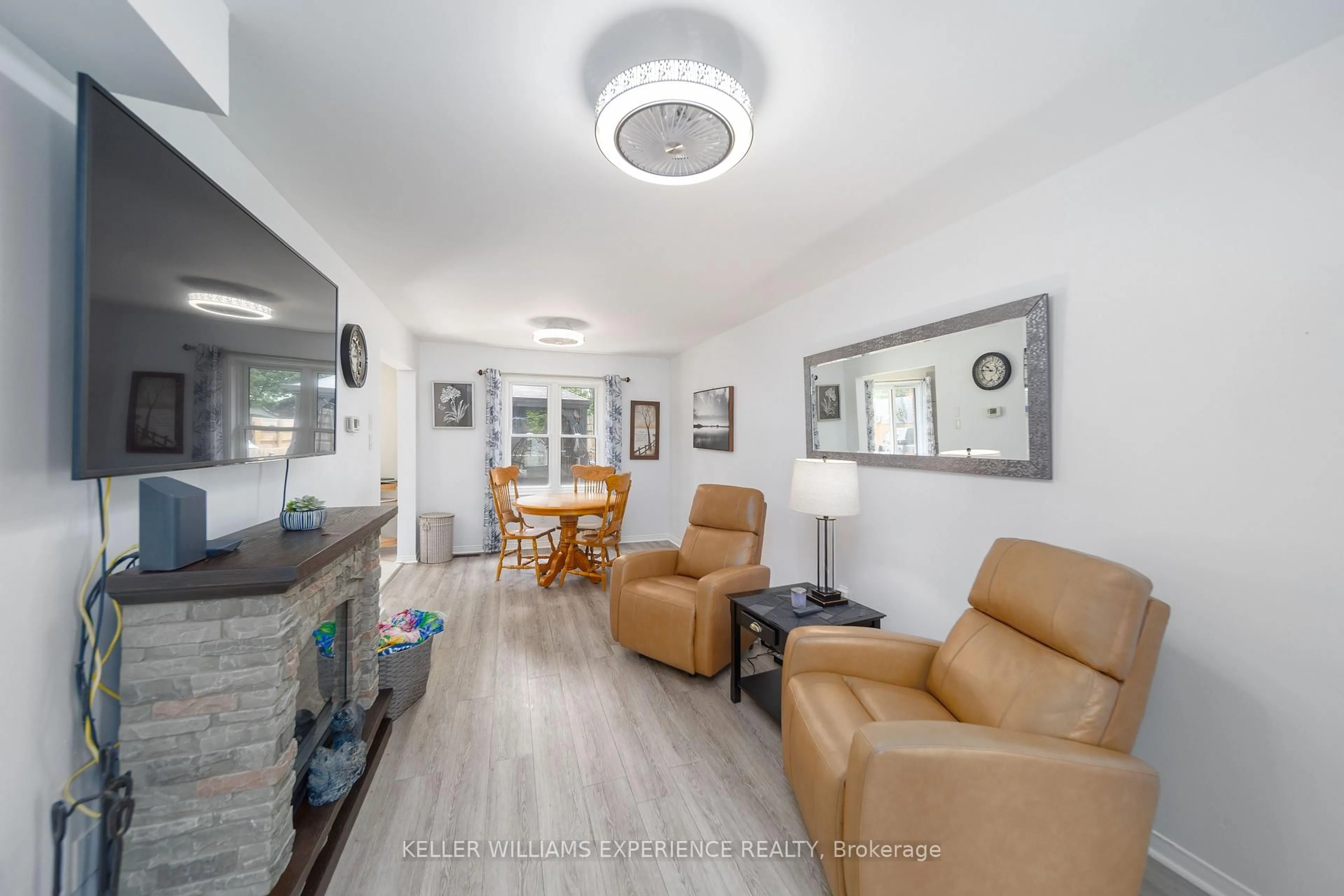 Living room with furniture, unknown for 93 Athabaska Rd, Barrie Ontario L4N 8E9