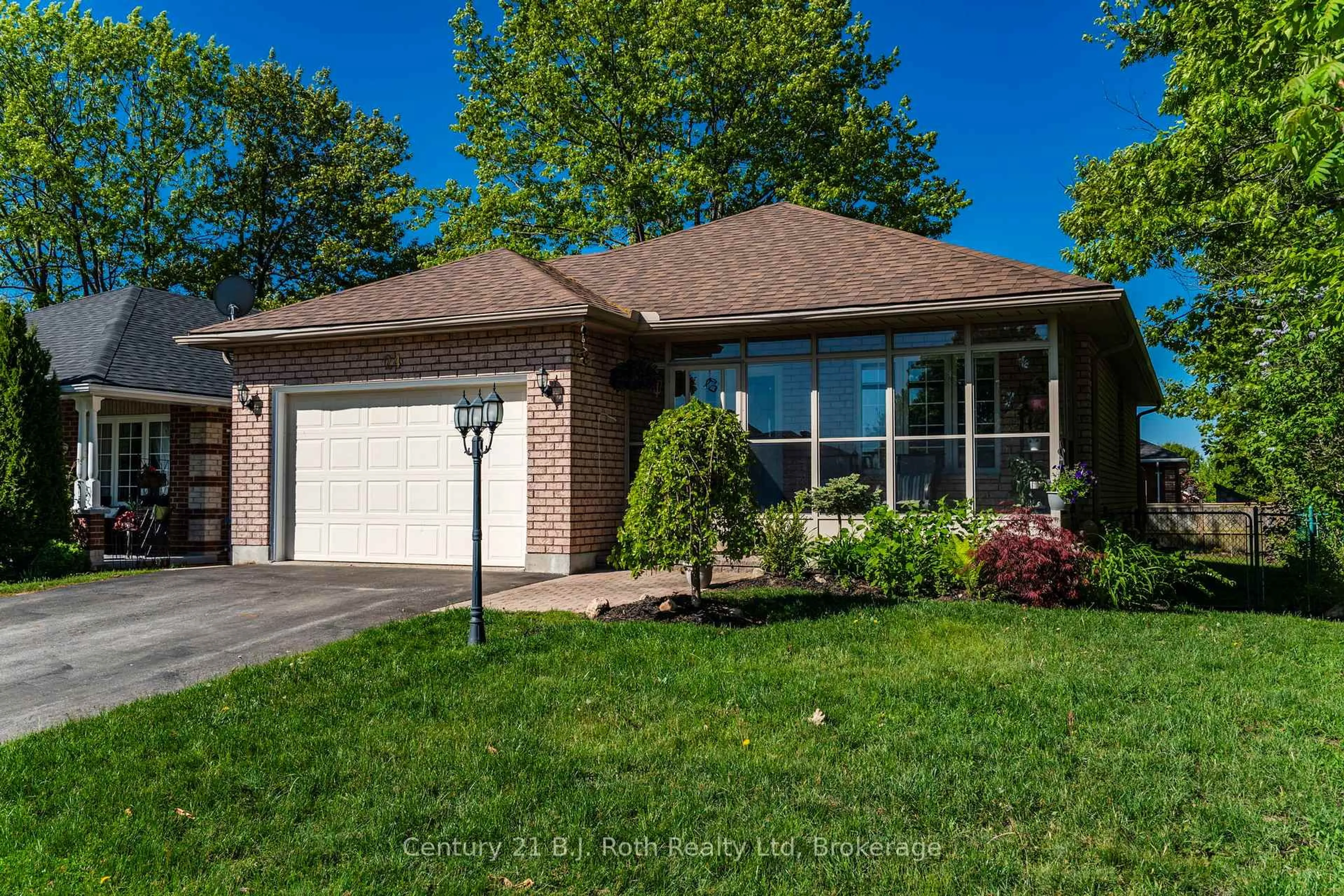 Home with brick exterior material, street for 24 Marchand Dr, Penetanguishene Ontario L9M 2J2