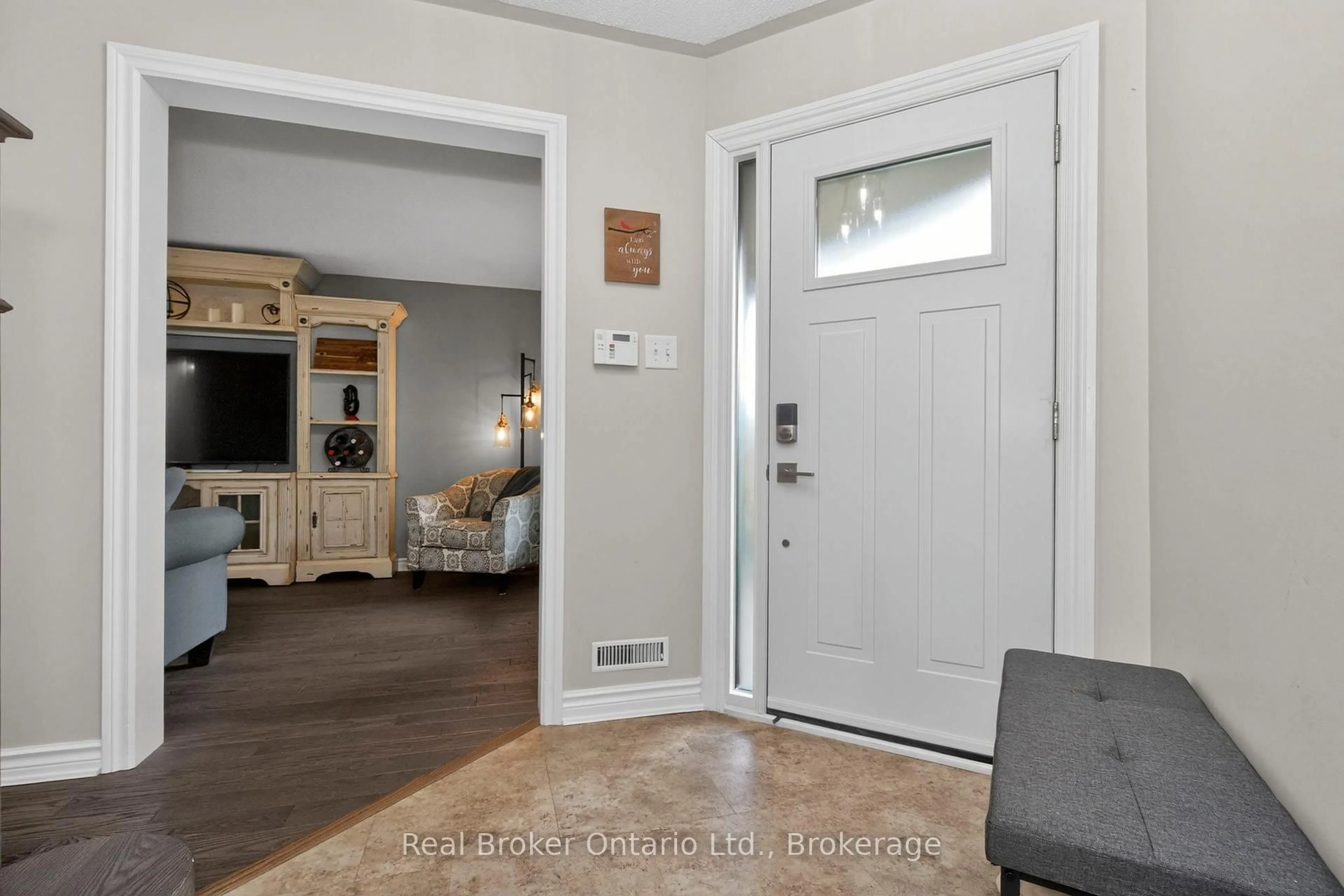 Indoor entryway for 94 Golden Meadow Rd, Barrie Ontario L4N 7G4