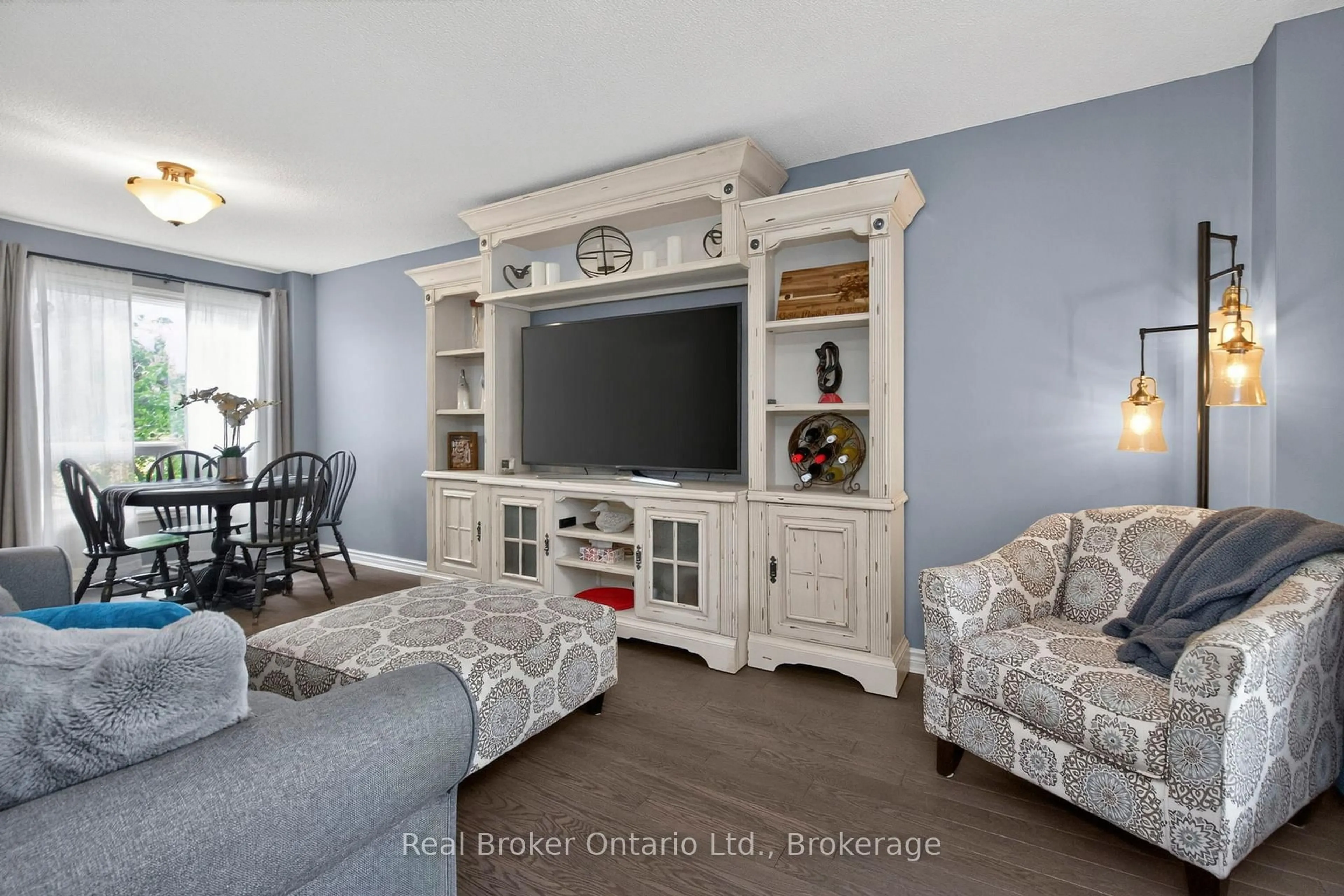 Living room with furniture, unknown for 94 Golden Meadow Rd, Barrie Ontario L4N 7G4