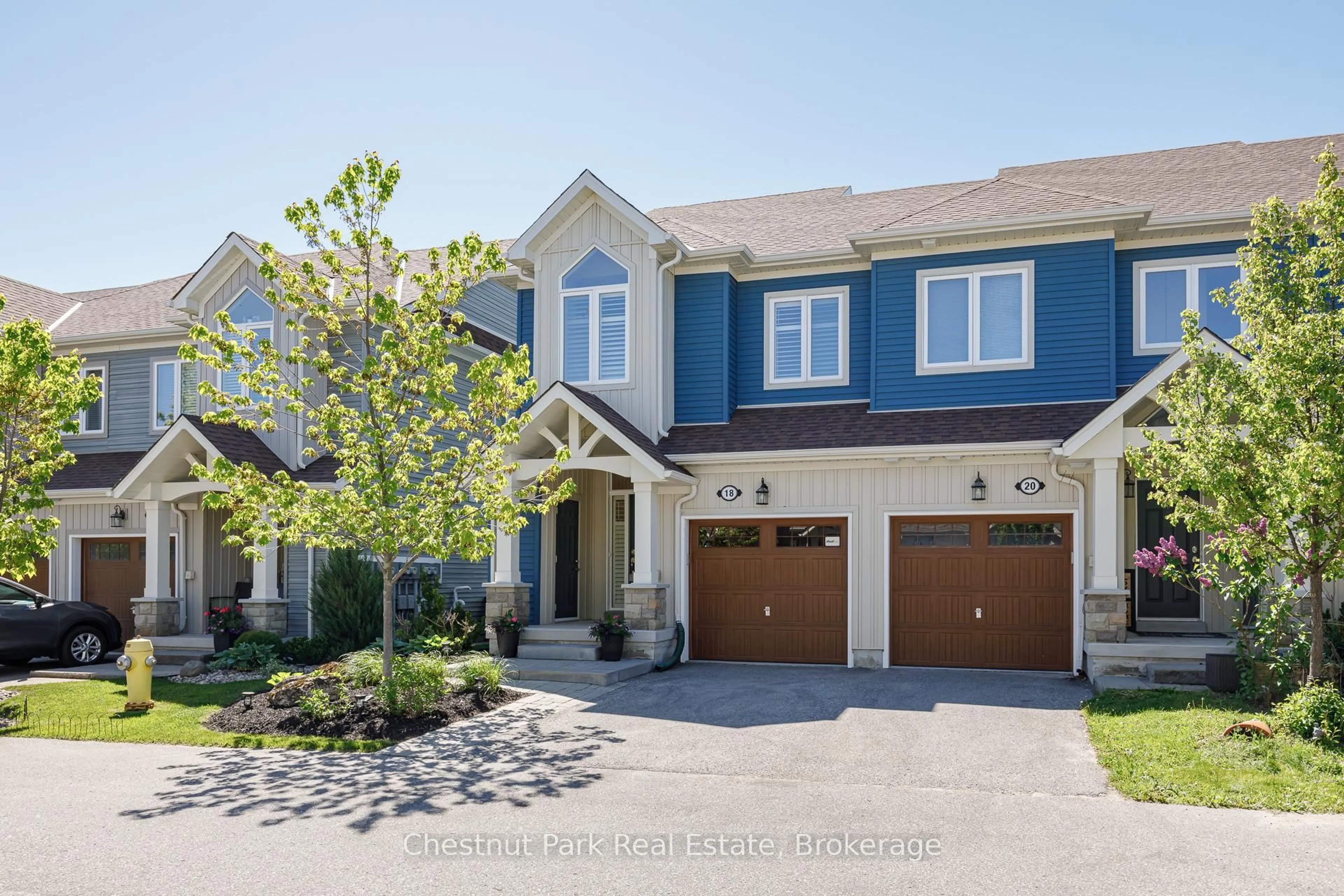 Home with brick exterior material, street for 18 Gregory Ave, Collingwood Ontario L9Y 0Z5
