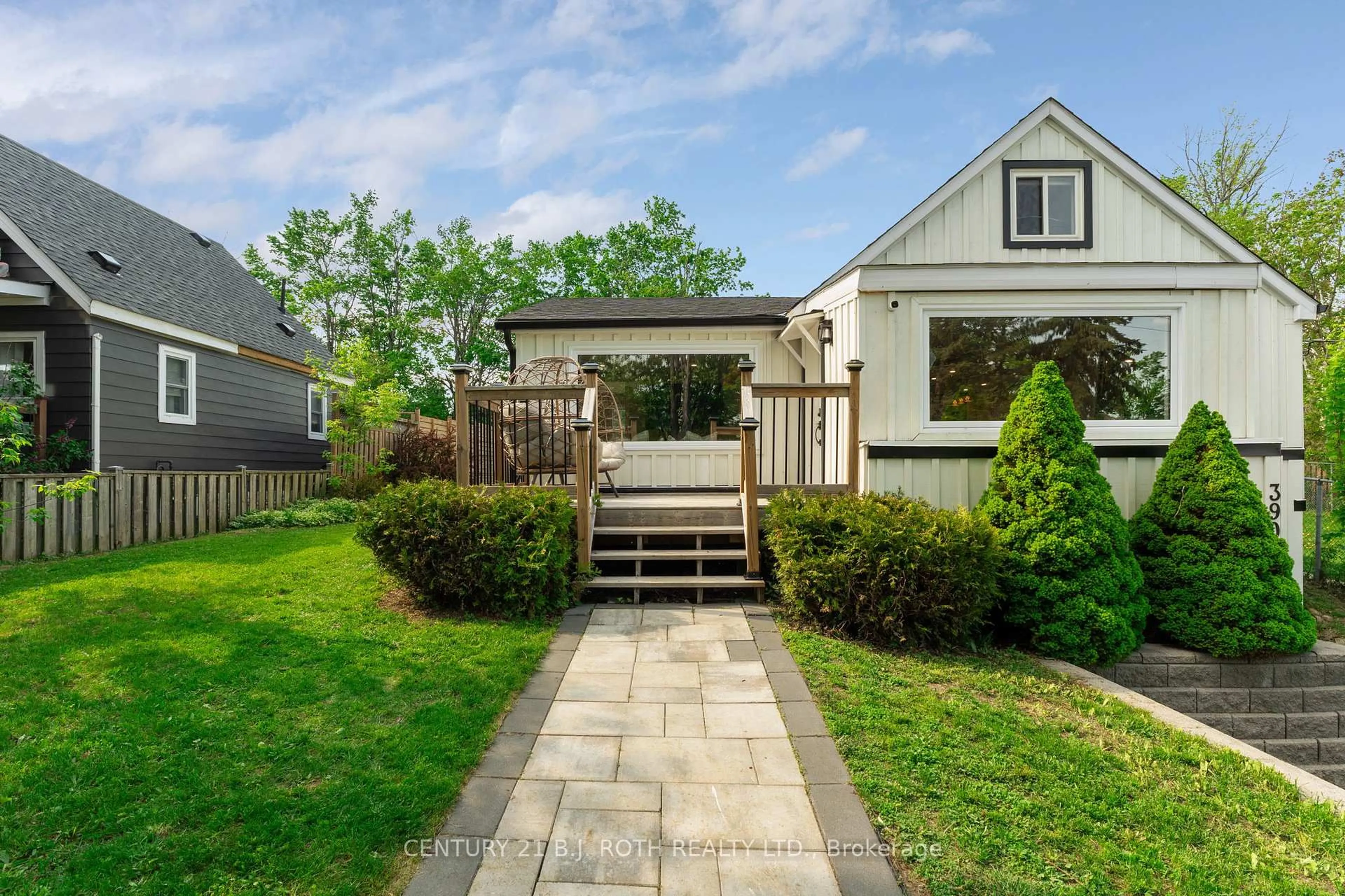Unknown for 390 Arthur St, Orillia Ontario L3V 3M8