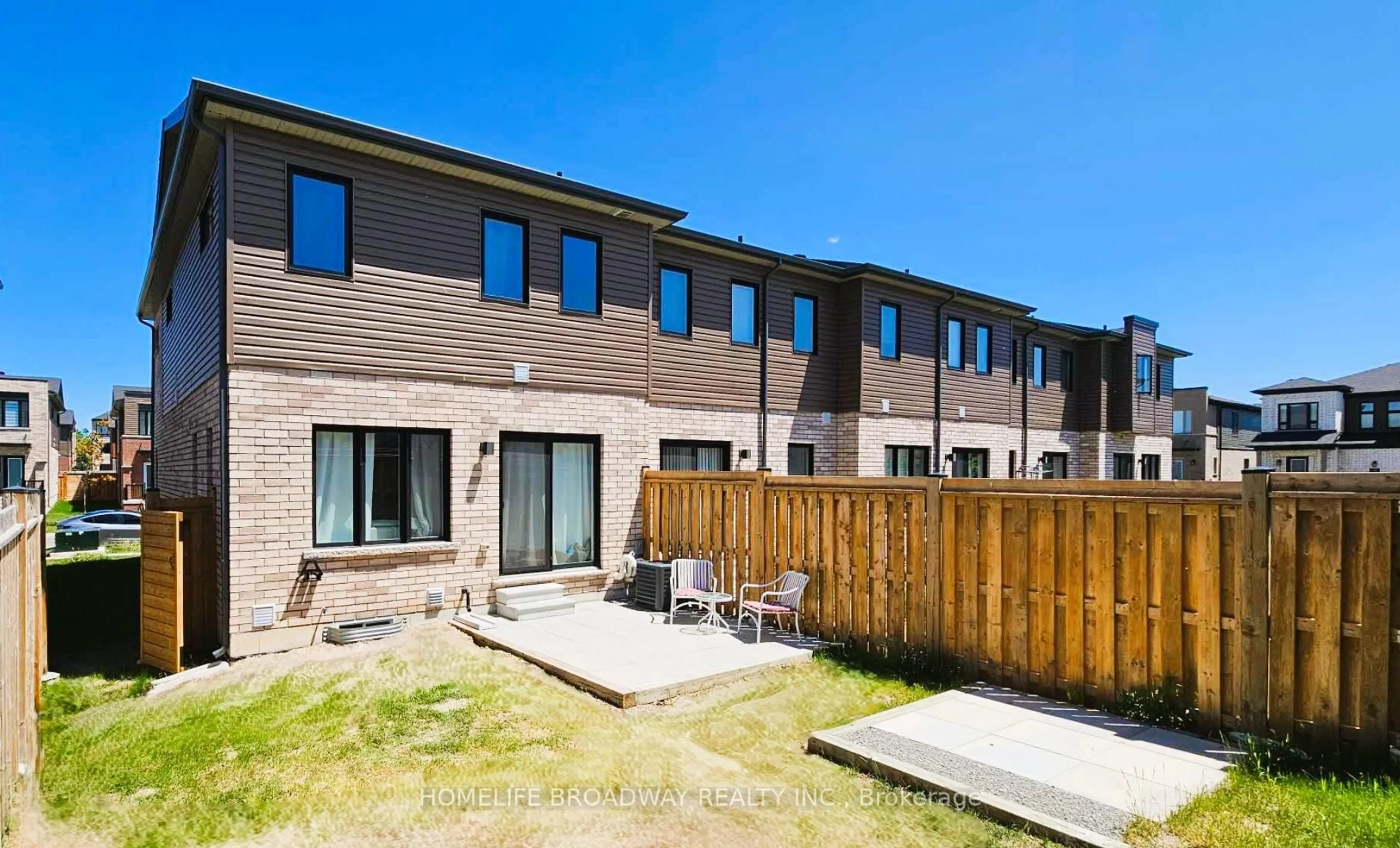 Unknown for 9 Haven Lane, Barrie Ontario L9J 0M4