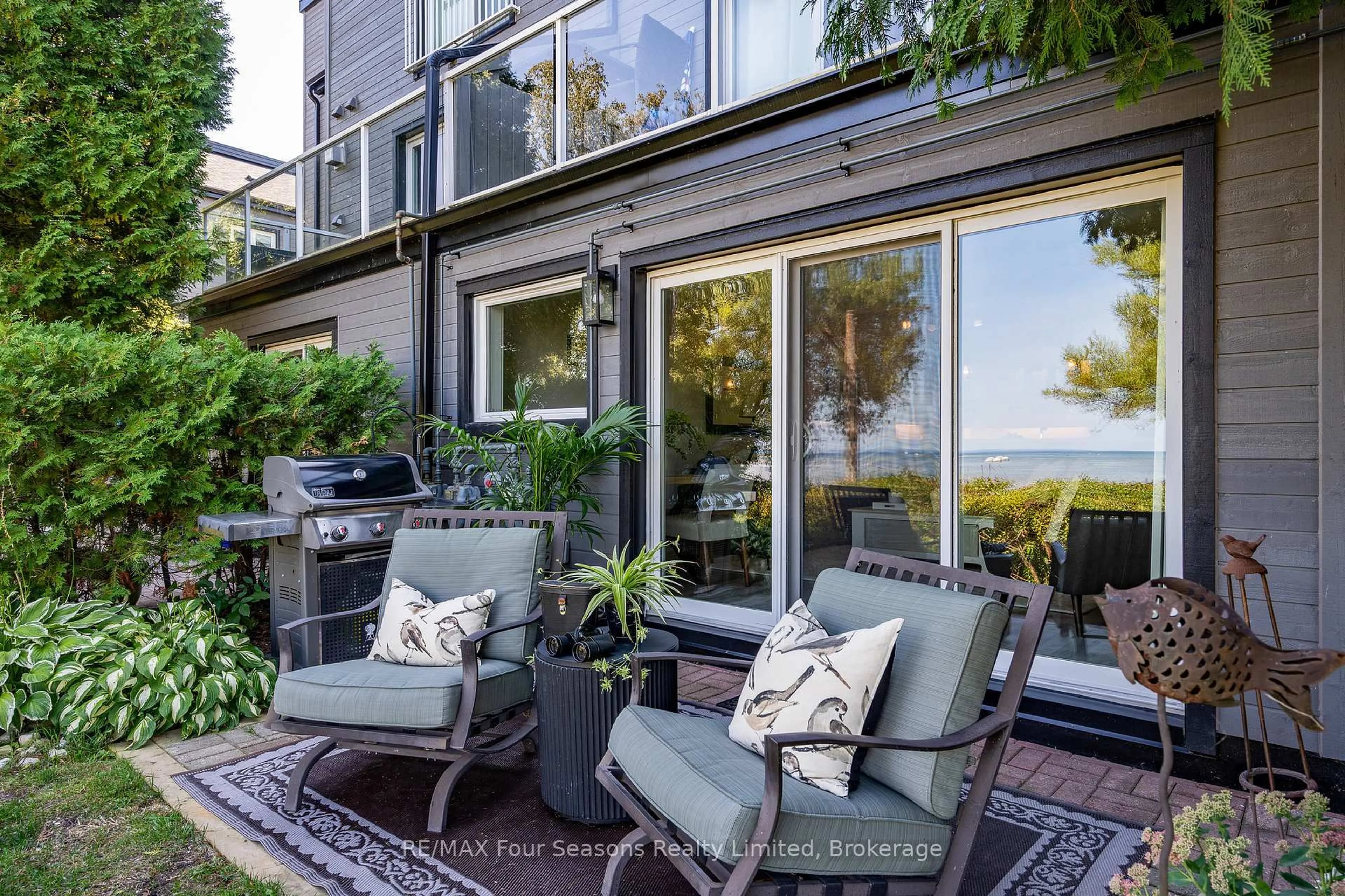 Patio, water/lake/river/ocean view for 44 Trott Blvd #24, Collingwood Ontario L9Y 5B7