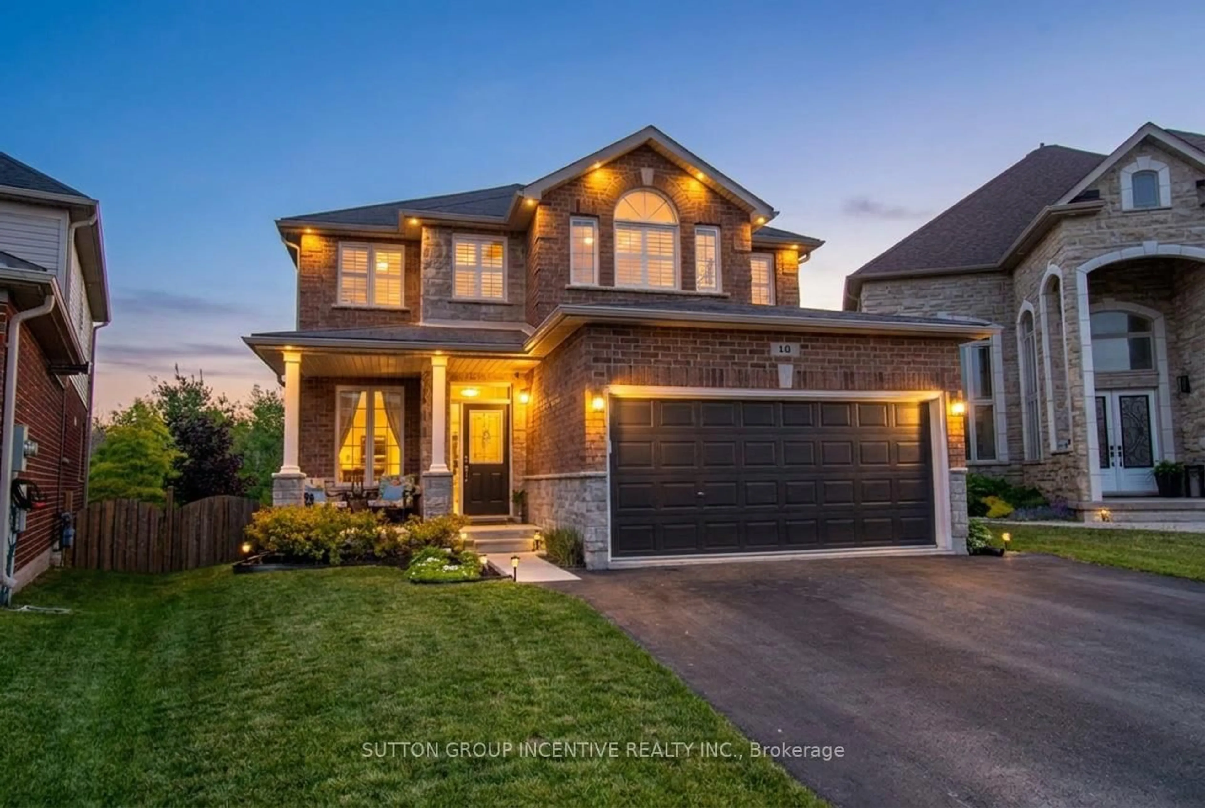 Home with brick exterior material, street for 18 Graihawk Dr, Barrie Ontario L4N 6G4