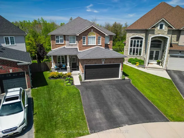 18 Graihawk Dr, Barrie 2