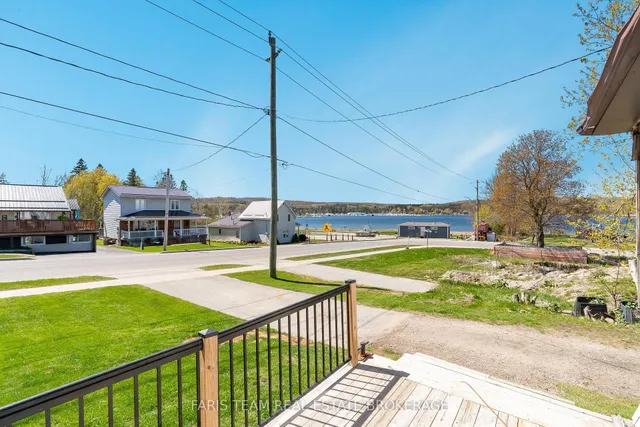5 Scott St, Penetanguishene 5