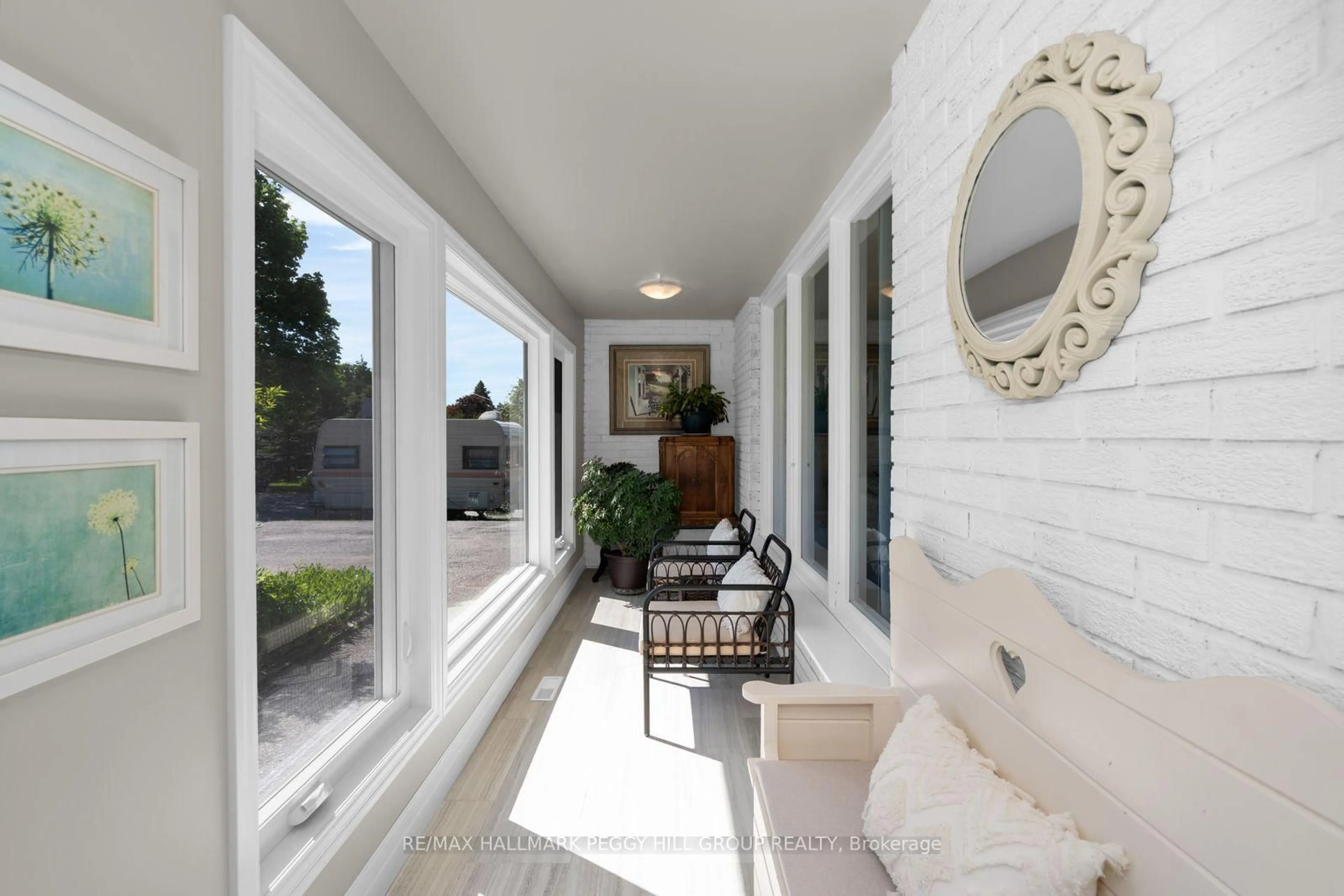 Unknown for 211 Dodson Rd, Barrie Ontario L4N 4K2