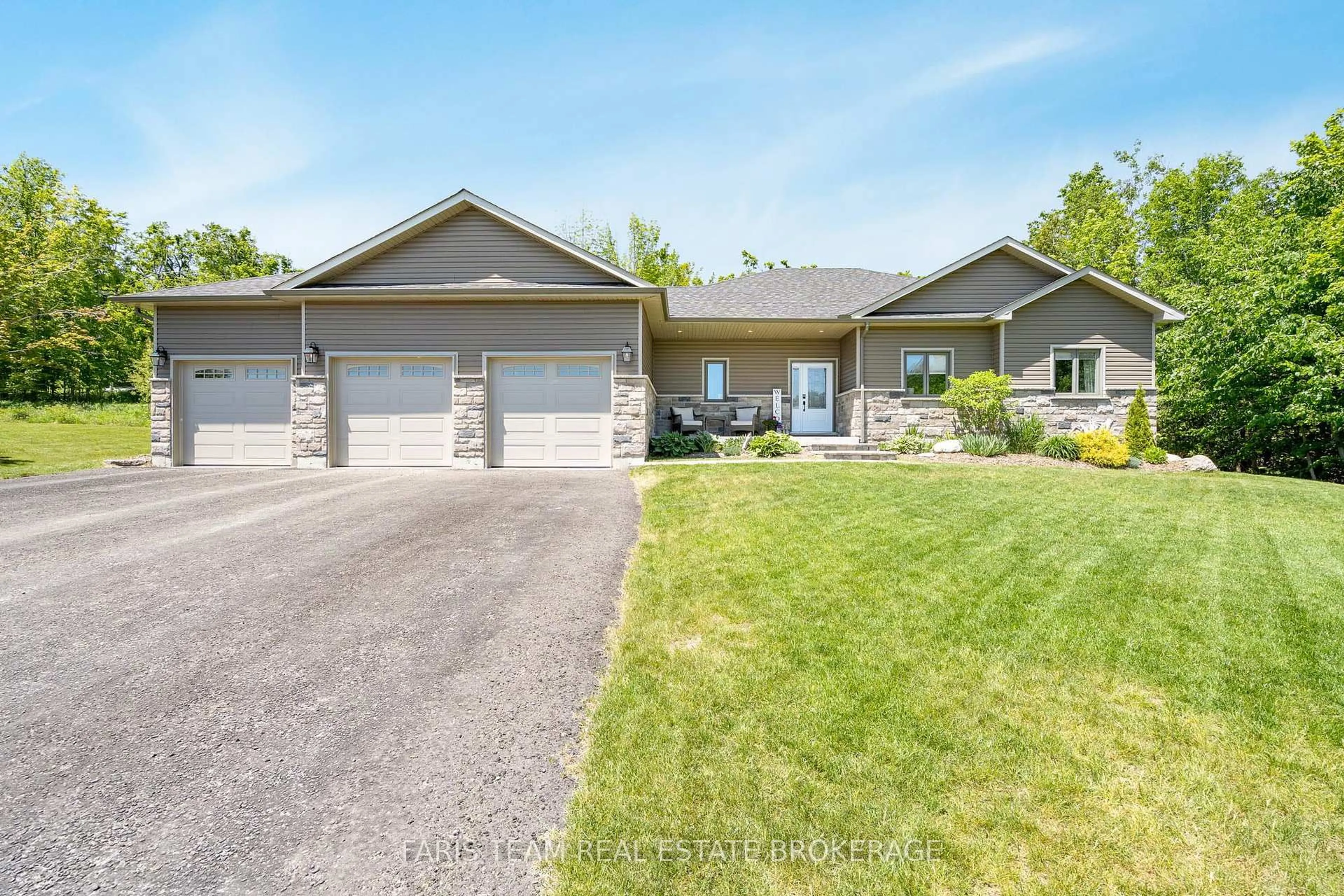 Unknown for 44 Bachly Ave, Oro-Medonte Ontario L0K 1N0