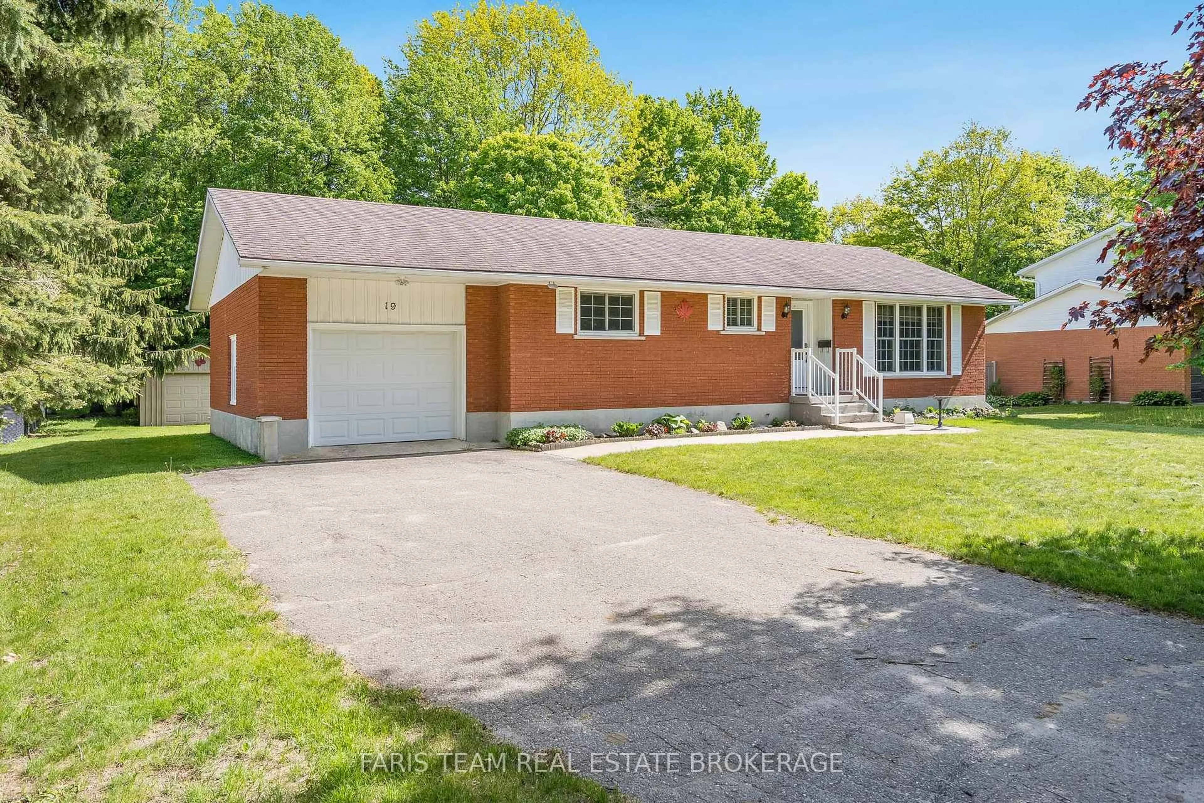 Unknown for 19 Maplegate Rd, Tiny Ontario L0L 2T0