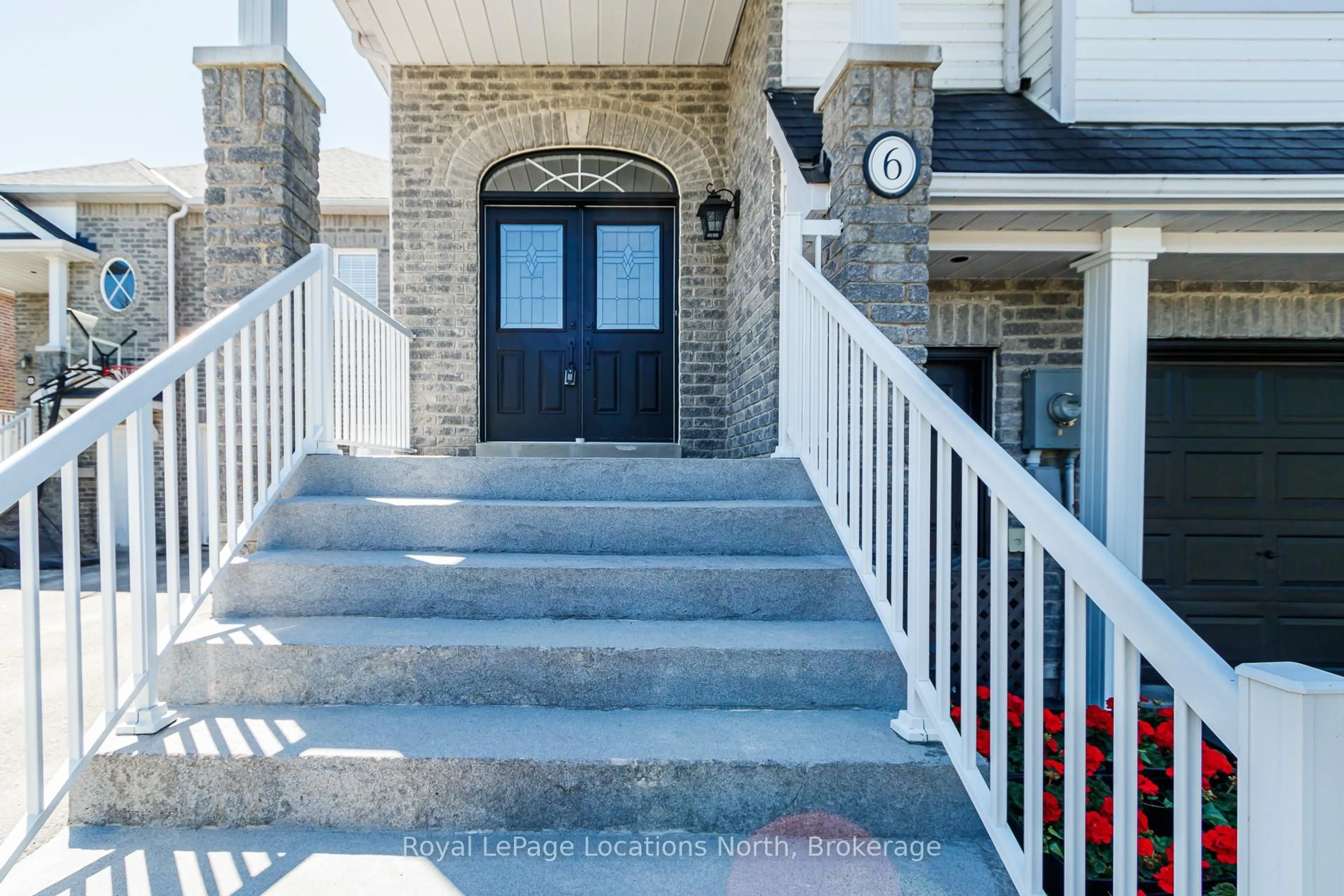 Unknown for 6 Thomas Dr, Collingwood Ontario L9Y 0A6