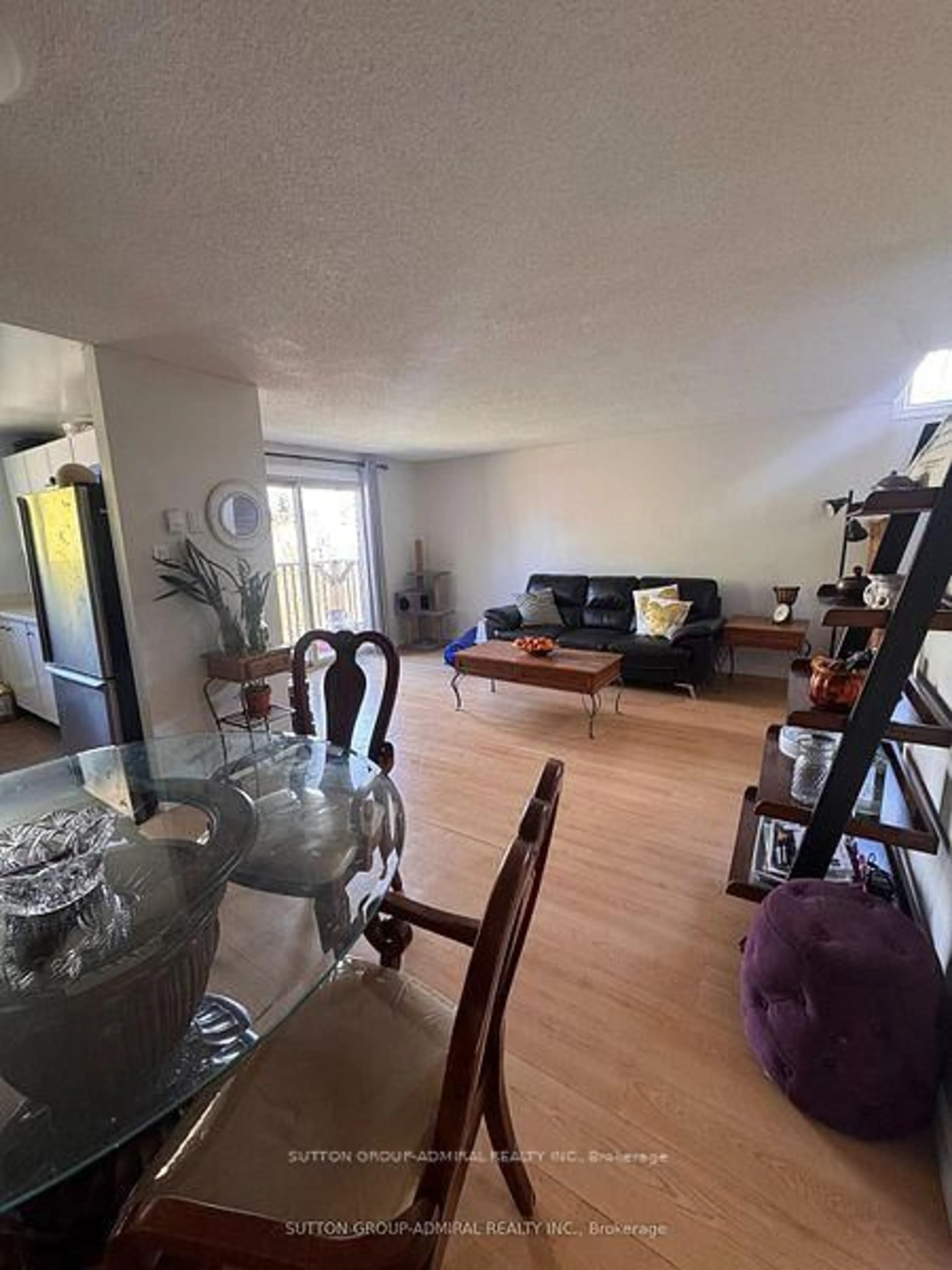 A pic of a room for 57 Loggers Run #22, Barrie Ontario L4N 6W5