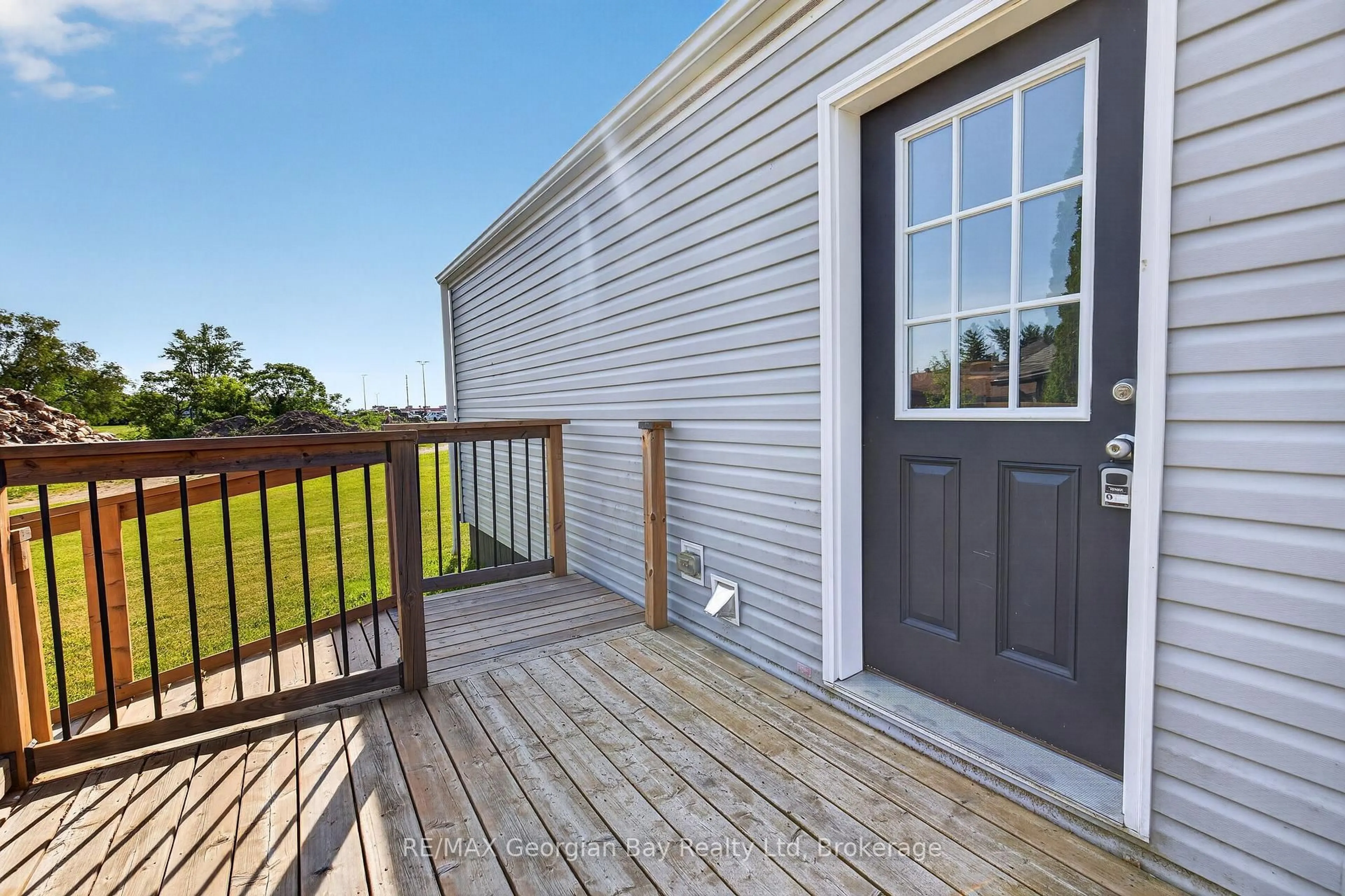 Patio, water/lake/river/ocean view for 1 Maple Lane, Midland Ontario L4R 0B9