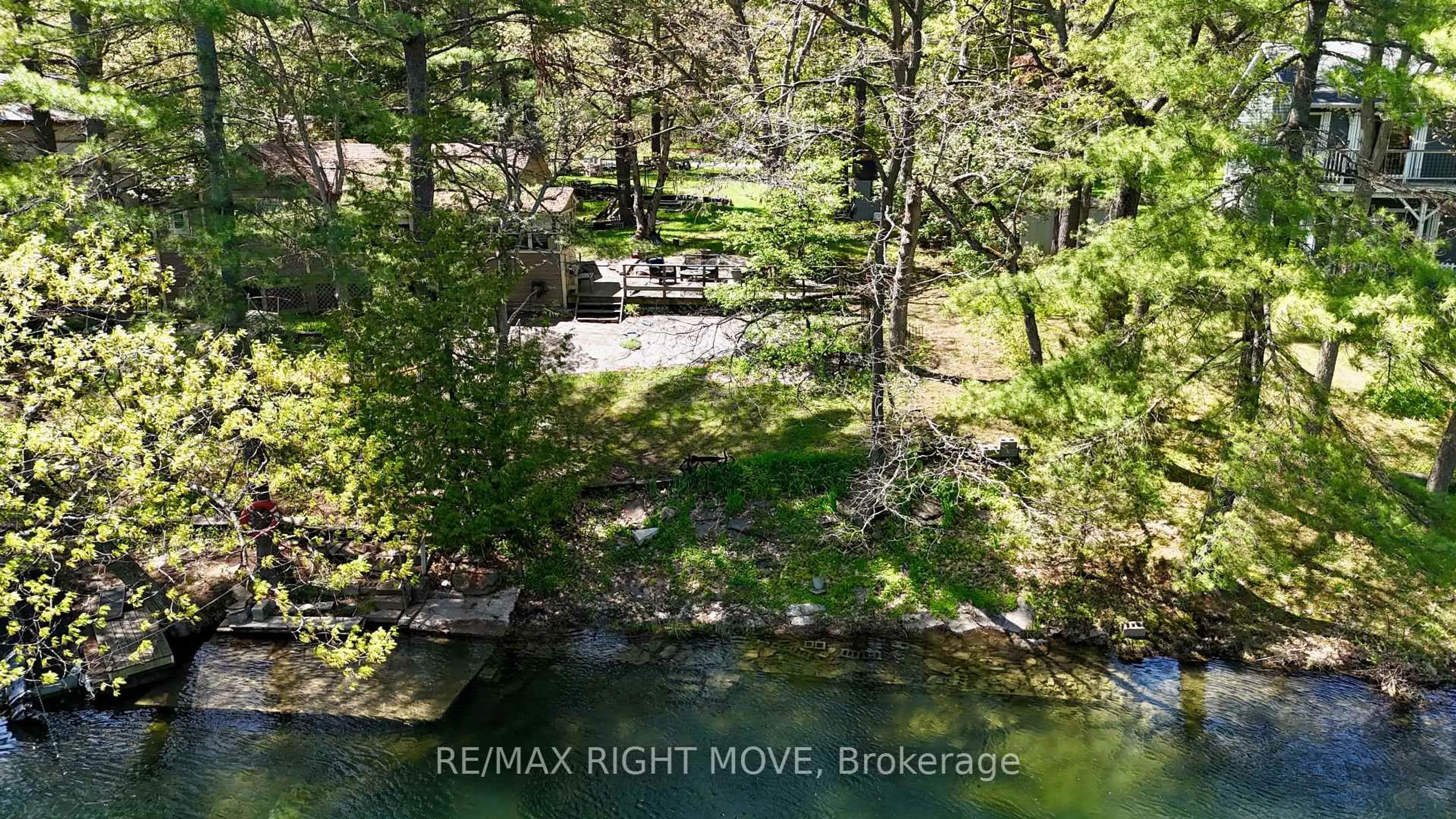 A pic from outside/outdoor area/front of a property/back of a property/a pic from drone, water/lake/river/ocean view for 7785 Oakridge Dr, Ramara Ontario L0K 2B0
