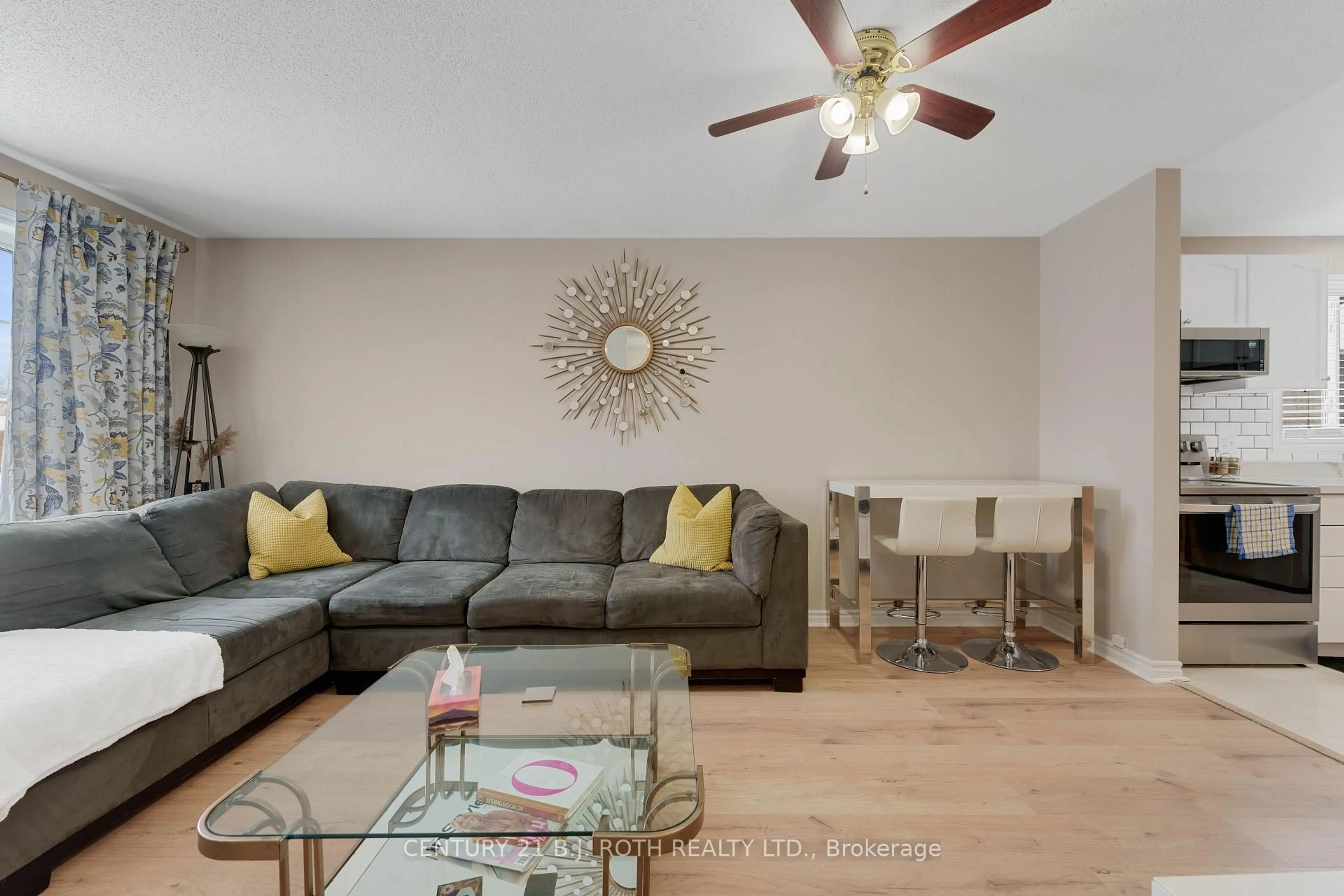 Living room with furniture, unknown for 361 Georgian Dr, Barrie Ontario L4M 7A2