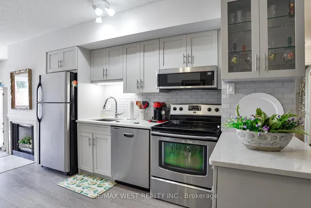 60 Laguna Pkwy #16, Ramara 4
