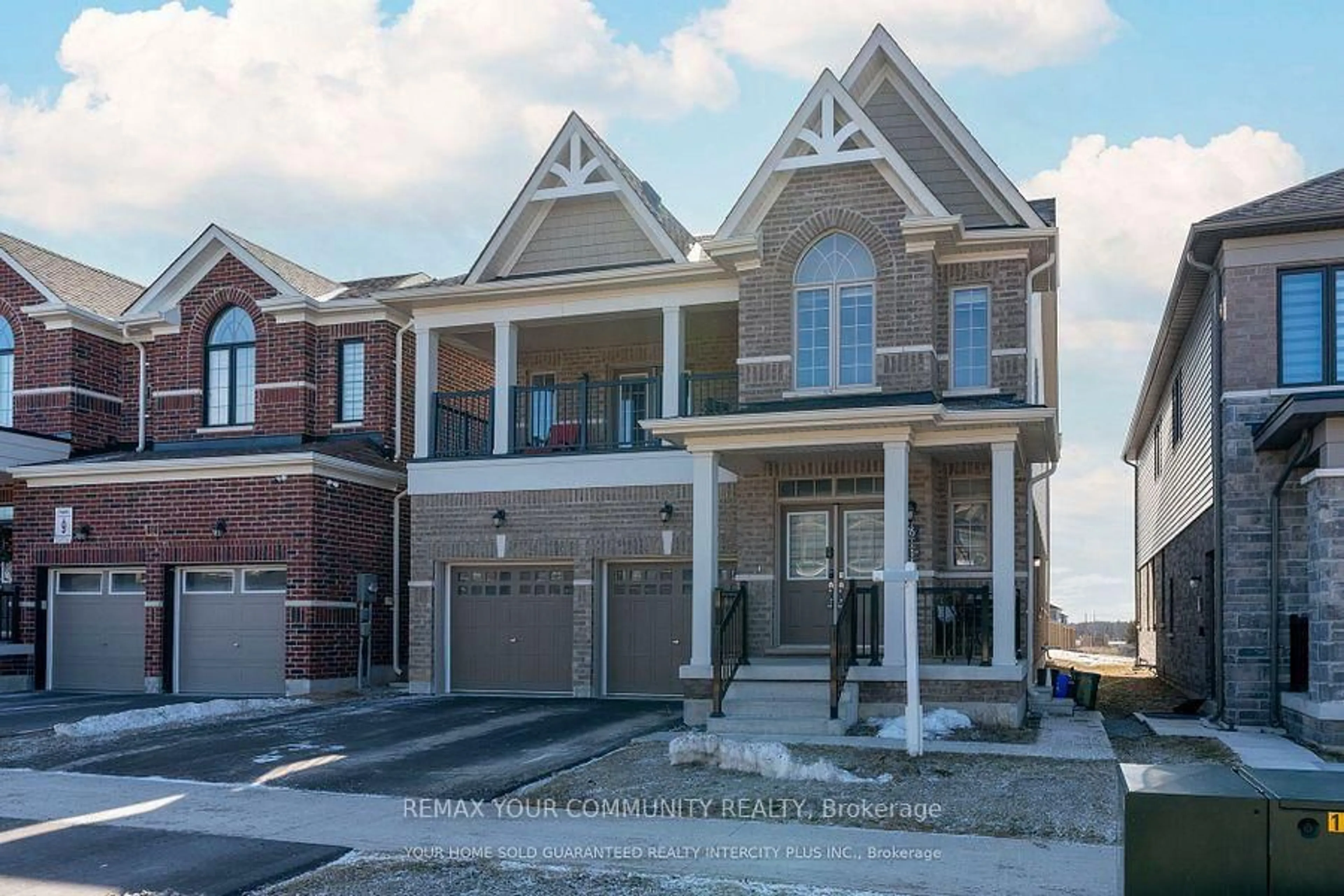 Home with brick exterior material, street for 15 Valleybrook Rd, Barrie Ontario L9J 1L4