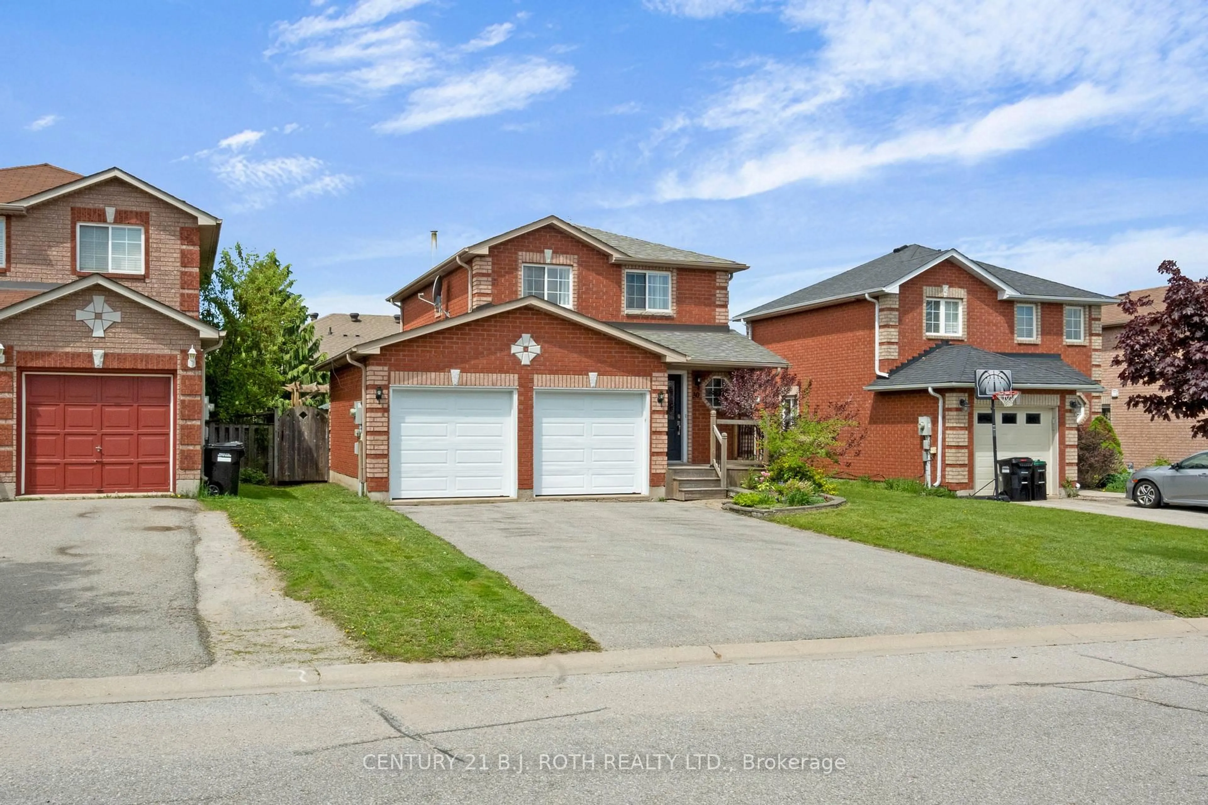 Home with brick exterior material, street for 30 Ginger Dr, Barrie Ontario L4N 9Z3
