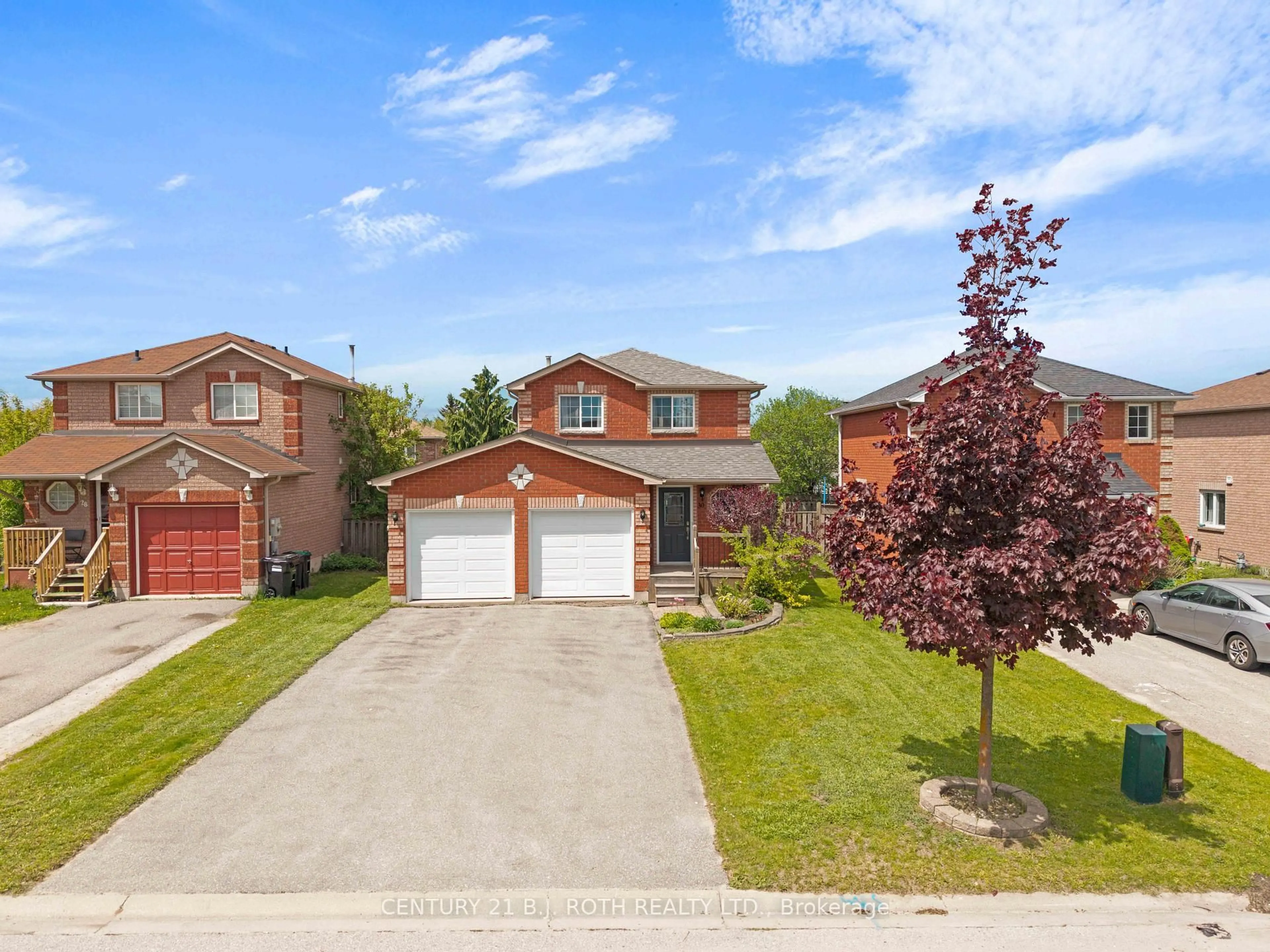 Home with brick exterior material, street for 30 Ginger Dr, Barrie Ontario L4N 9Z3