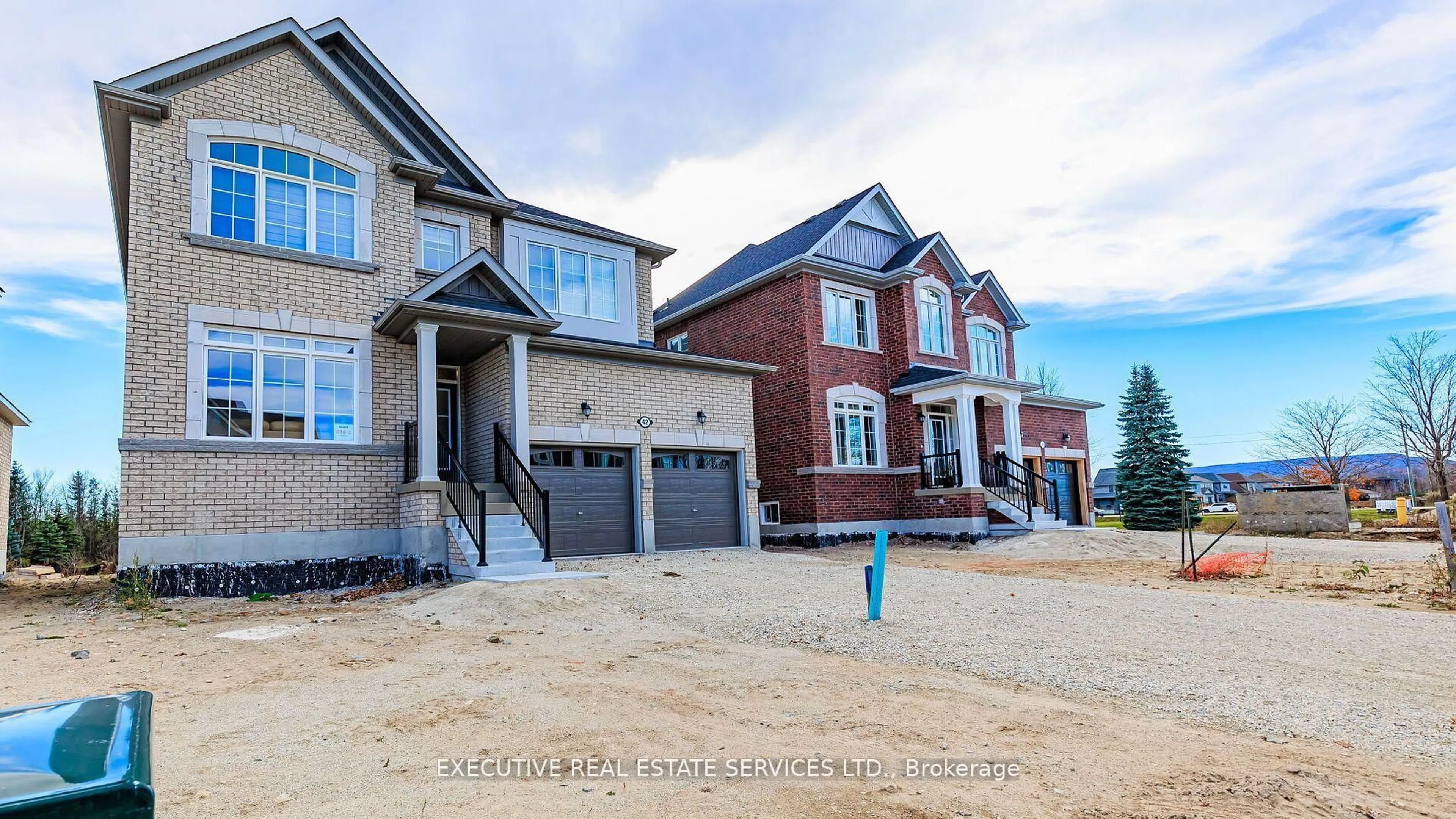 Home with brick exterior material, street for 42 Tracey Lane, Collingwood Ontario L9Y 3L7