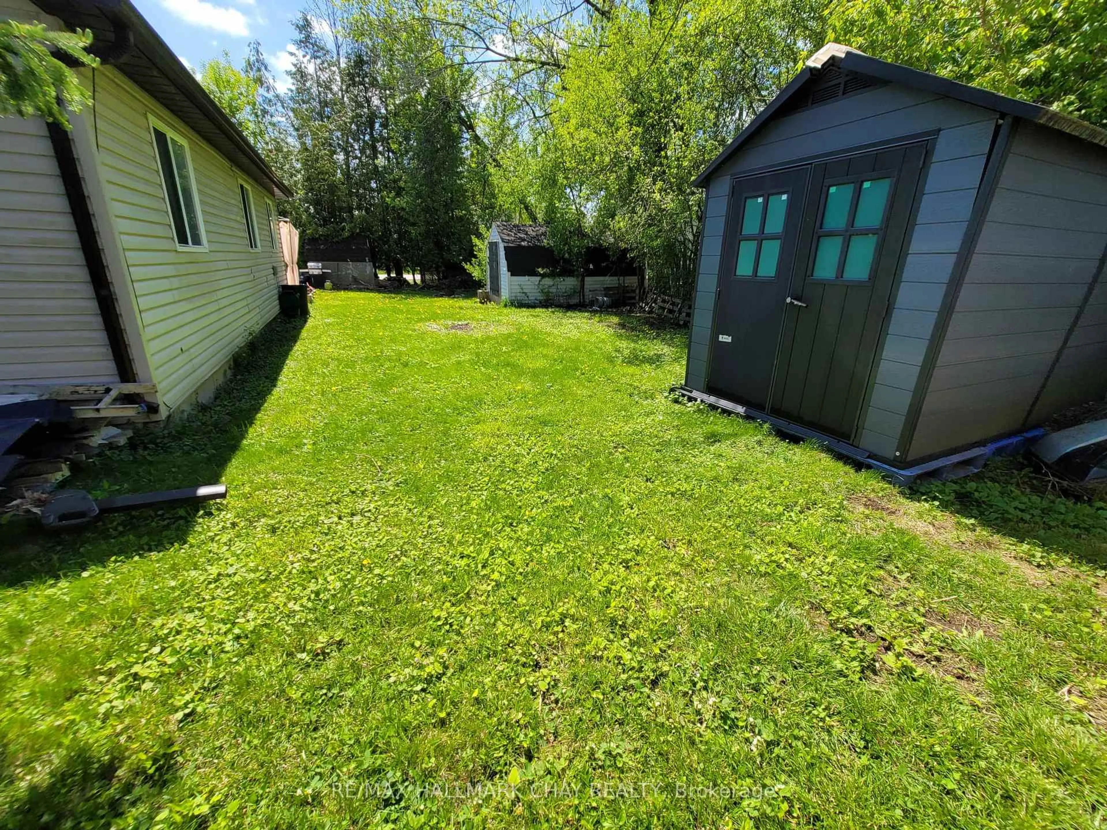 Shed for 405 FOREST Ave, Orillia Ontario L3V 3Z2