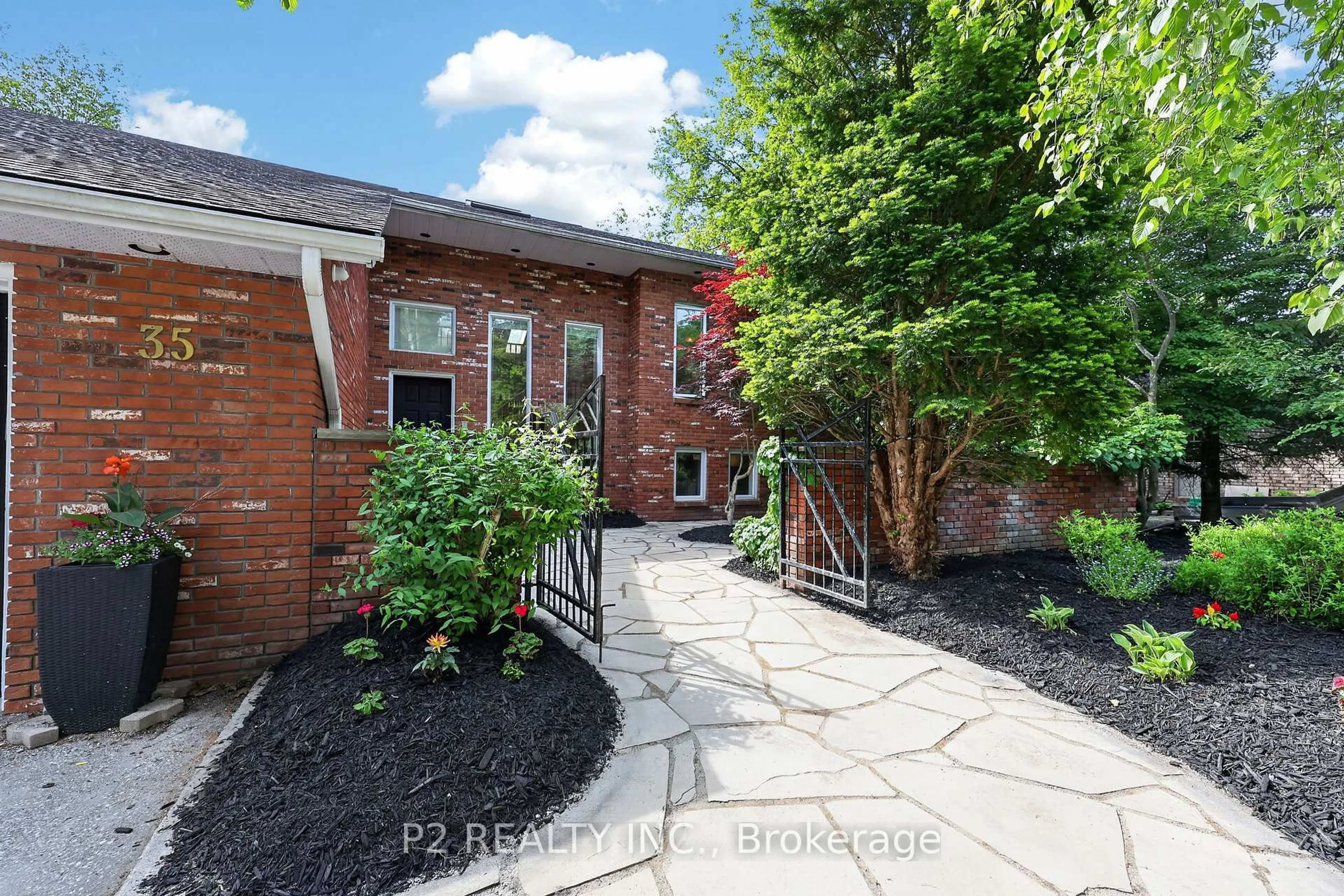 Unknown for 35 Jodies Lane, Springwater Ontario L0L 1X1