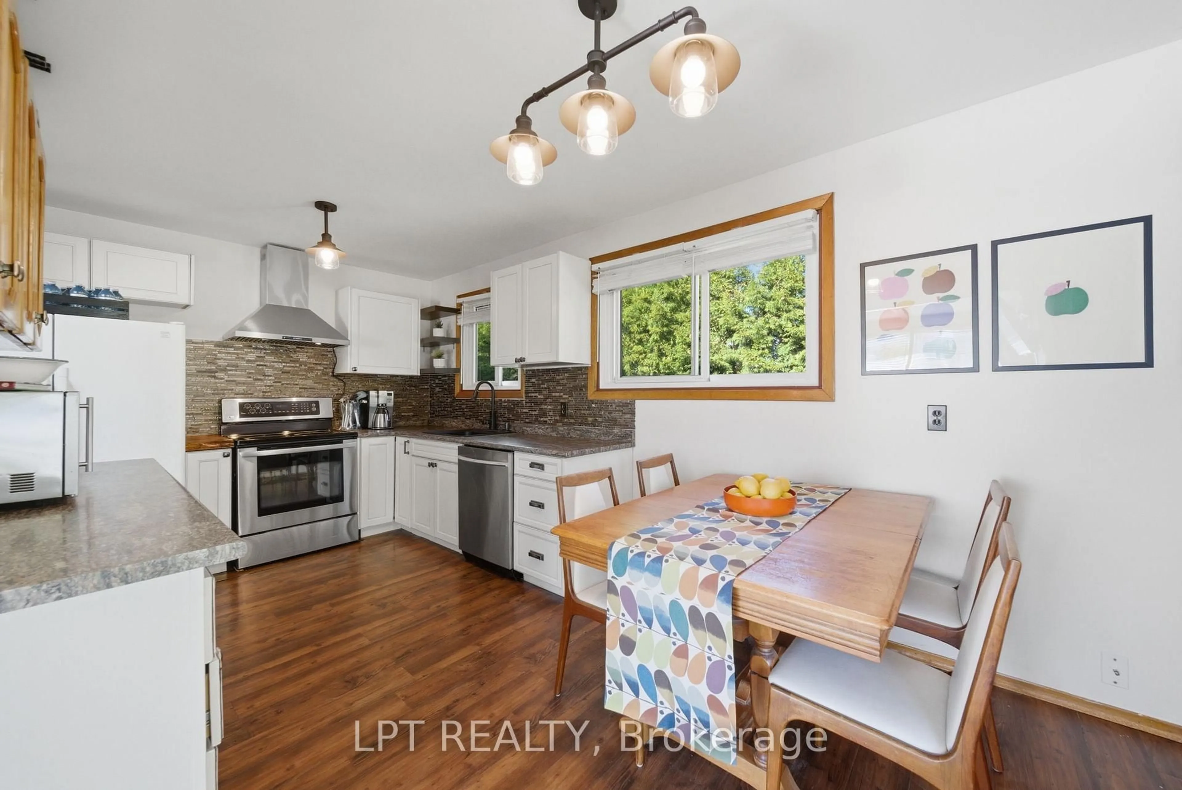 Open concept kitchen, unknown for 1293 Ramara Road 47 Rd, Ramara Ontario L0K 1B0