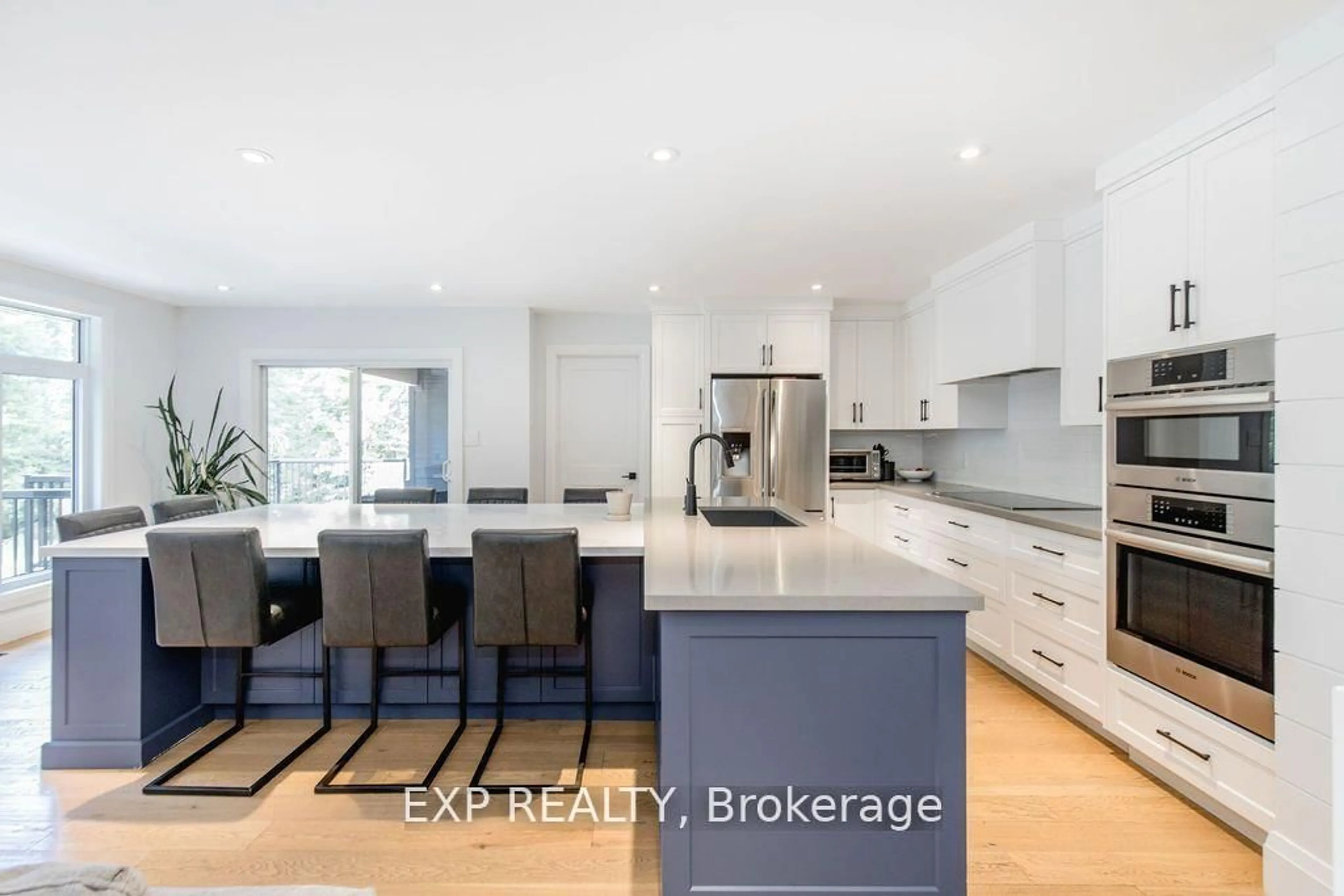 Open concept kitchen, ceramic/tile floor for 37 Paddy Dunns Circ, Springwater Ontario L4M 6L9