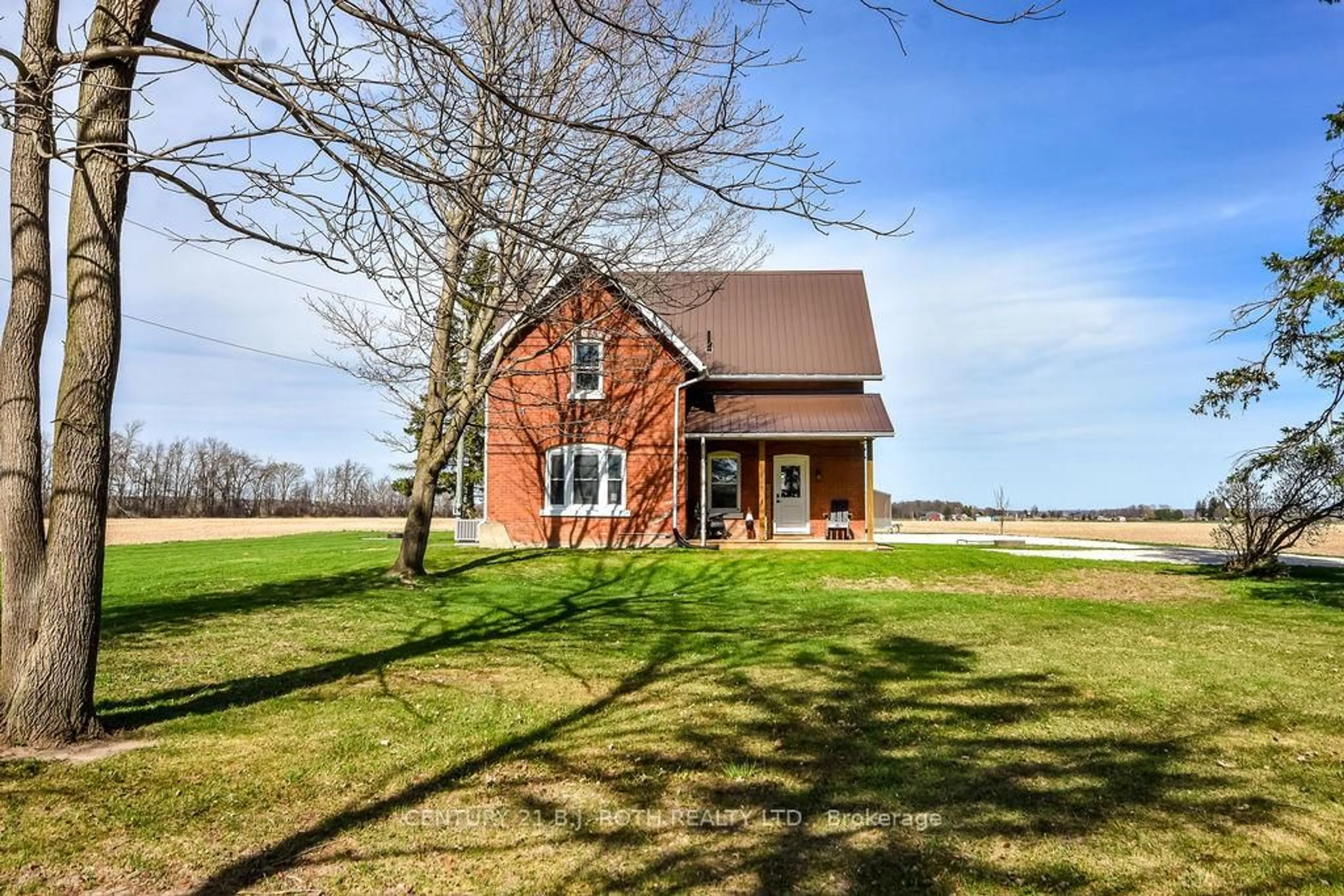 Home with brick exterior material, unknown for 1153 Glengarry Landing Rd, Springwater Ontario L9X 1E1