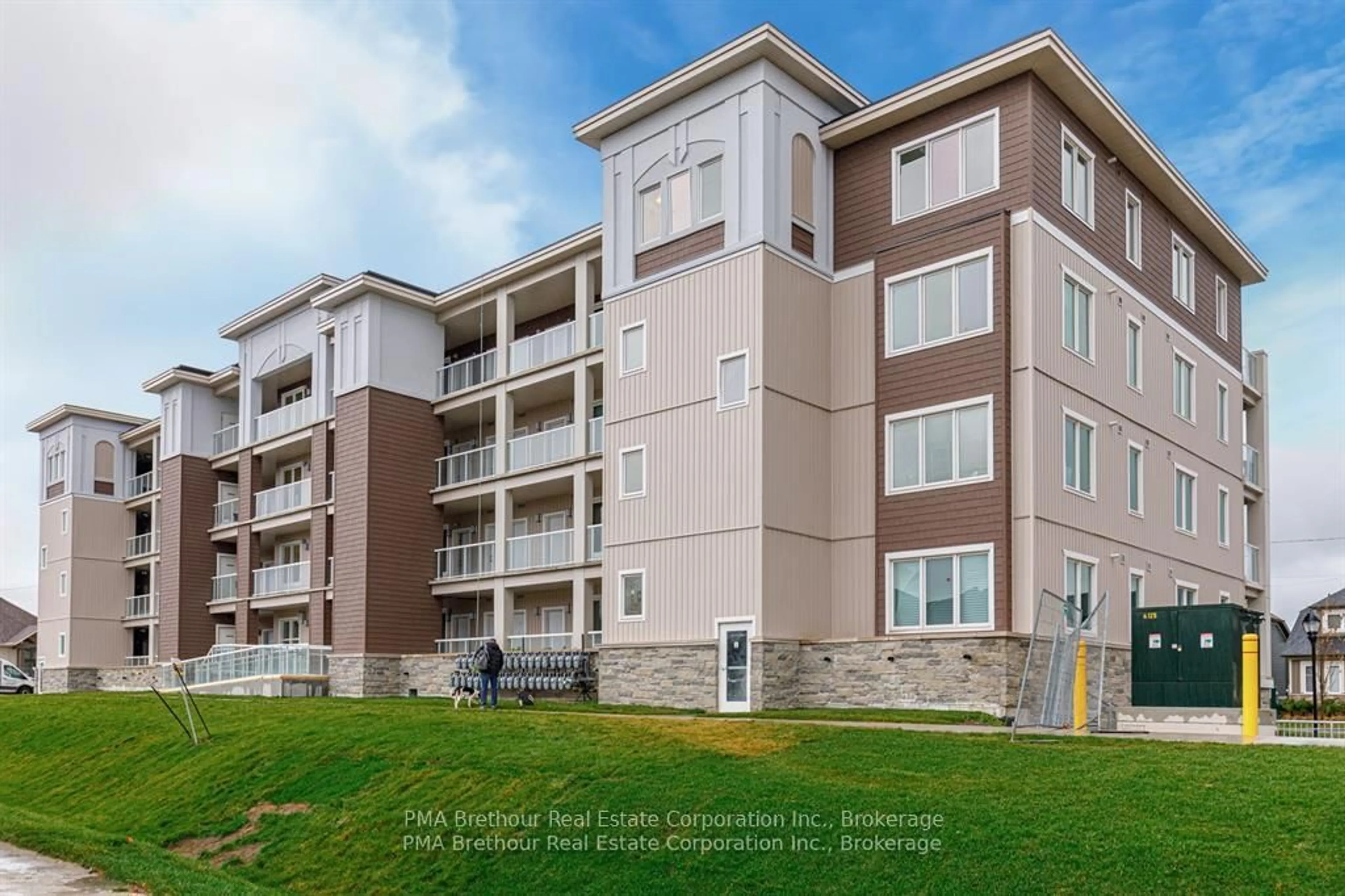 Unknown for 17 Spooner Cres #107, Collingwood Ontario L9Y 1T3