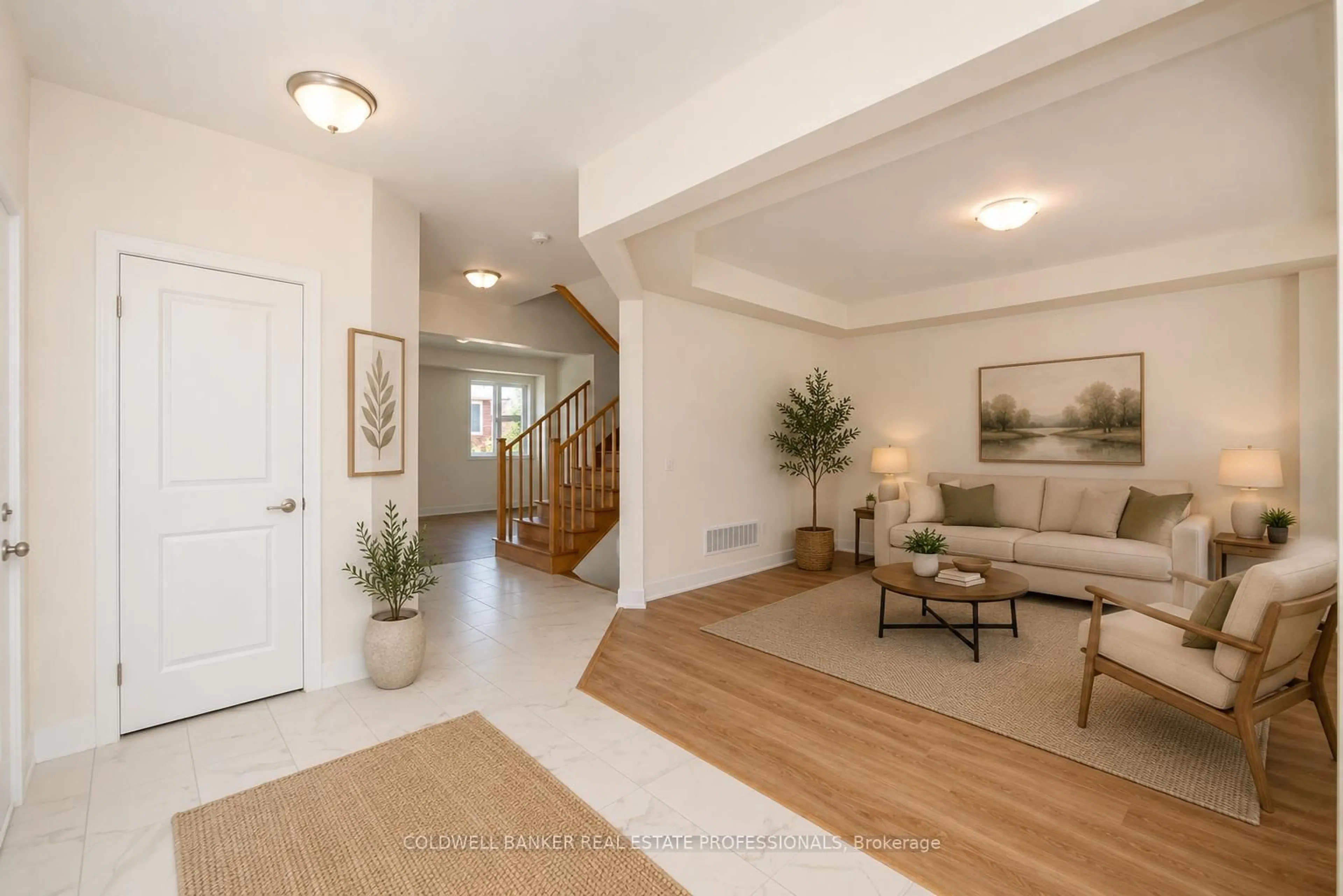 Indoor entryway for 4 Hampton Lane, Barrie Ontario L4N 6H2