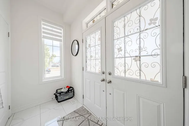 34 Bannister Rd, Barrie 4