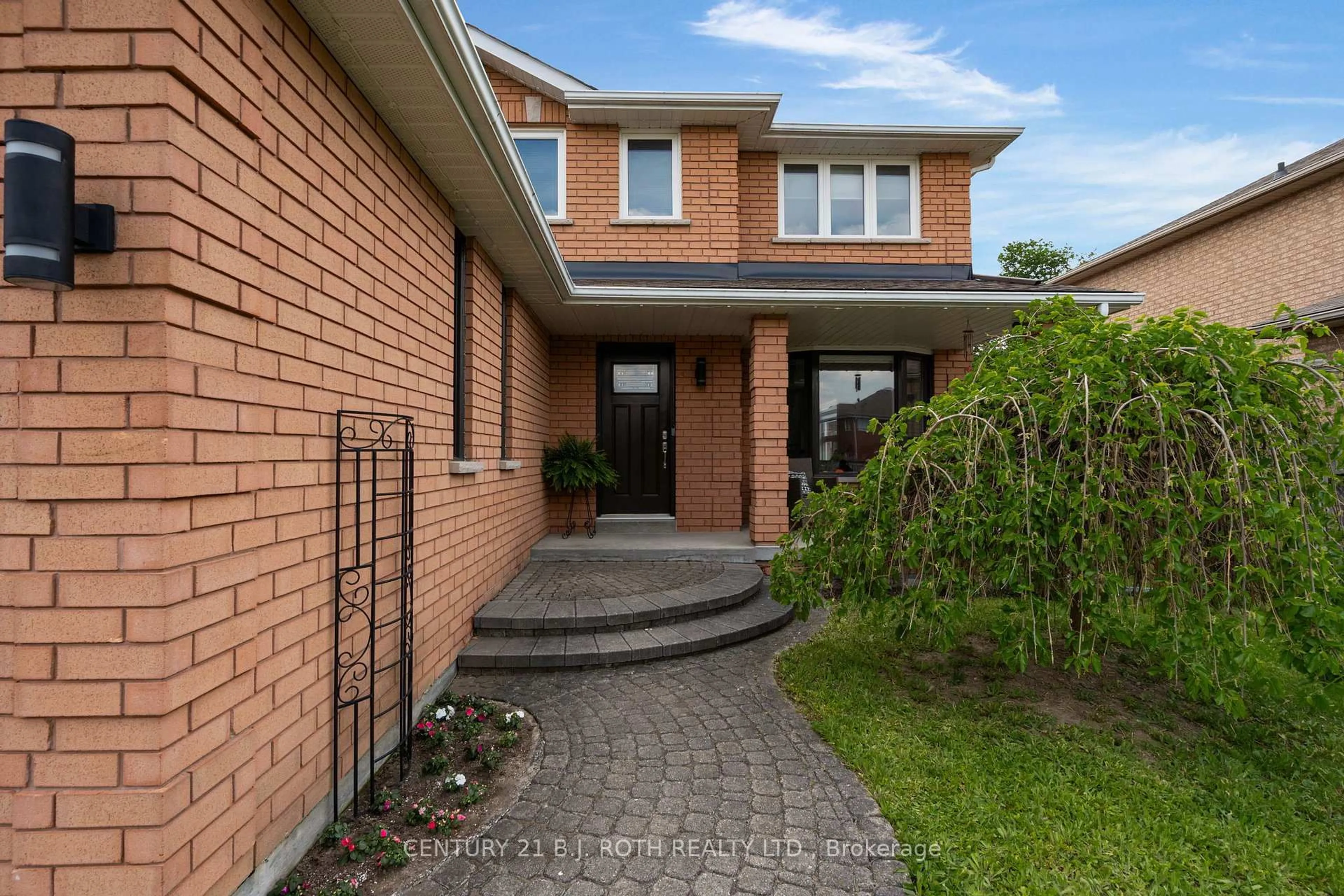 Home with brick exterior material, street for 16 Longman Dr, Barrie Ontario L4N 7C2