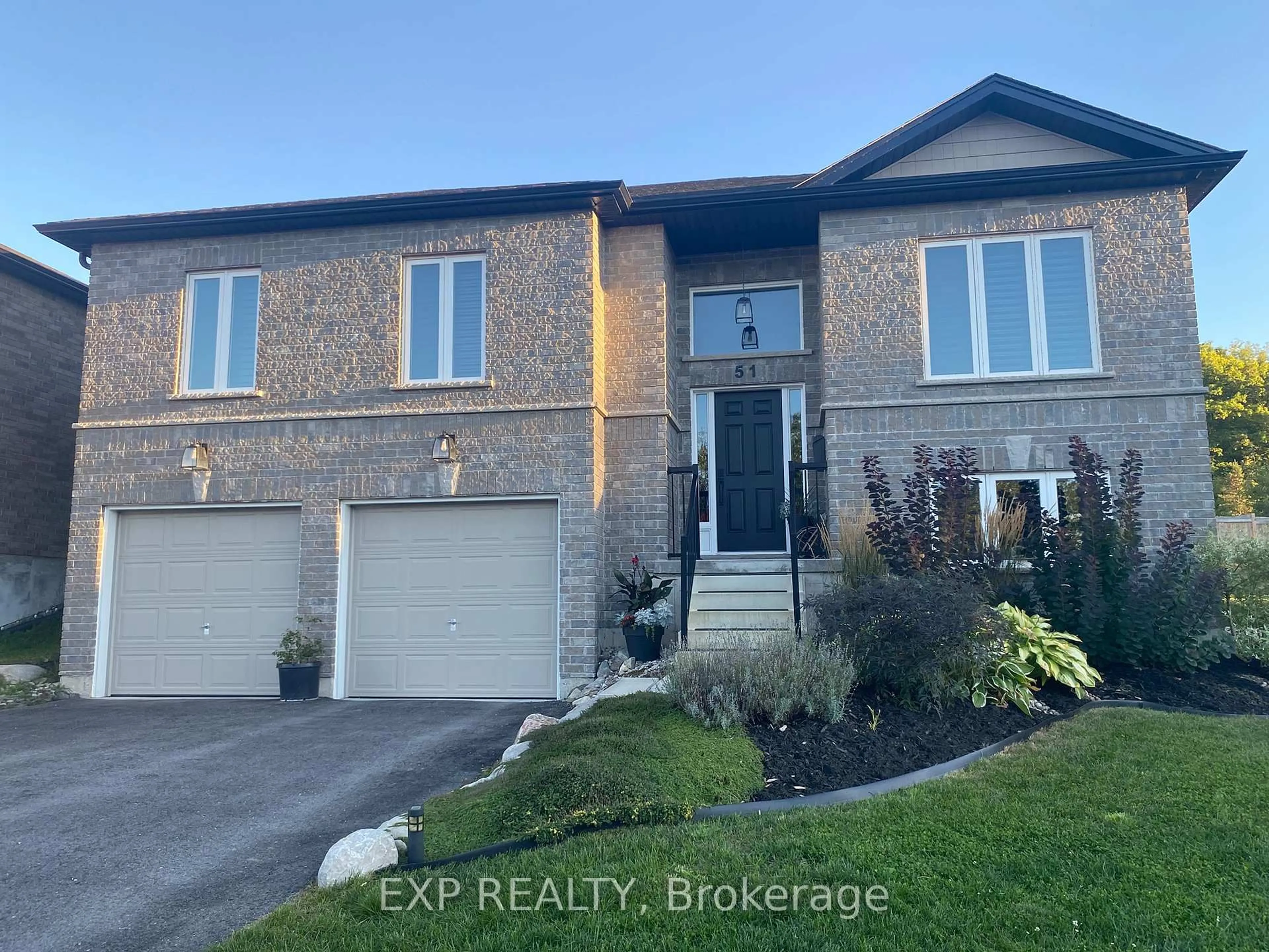 Unknown for 51 Hunter Ave, Tay Ontario L0K 2A0