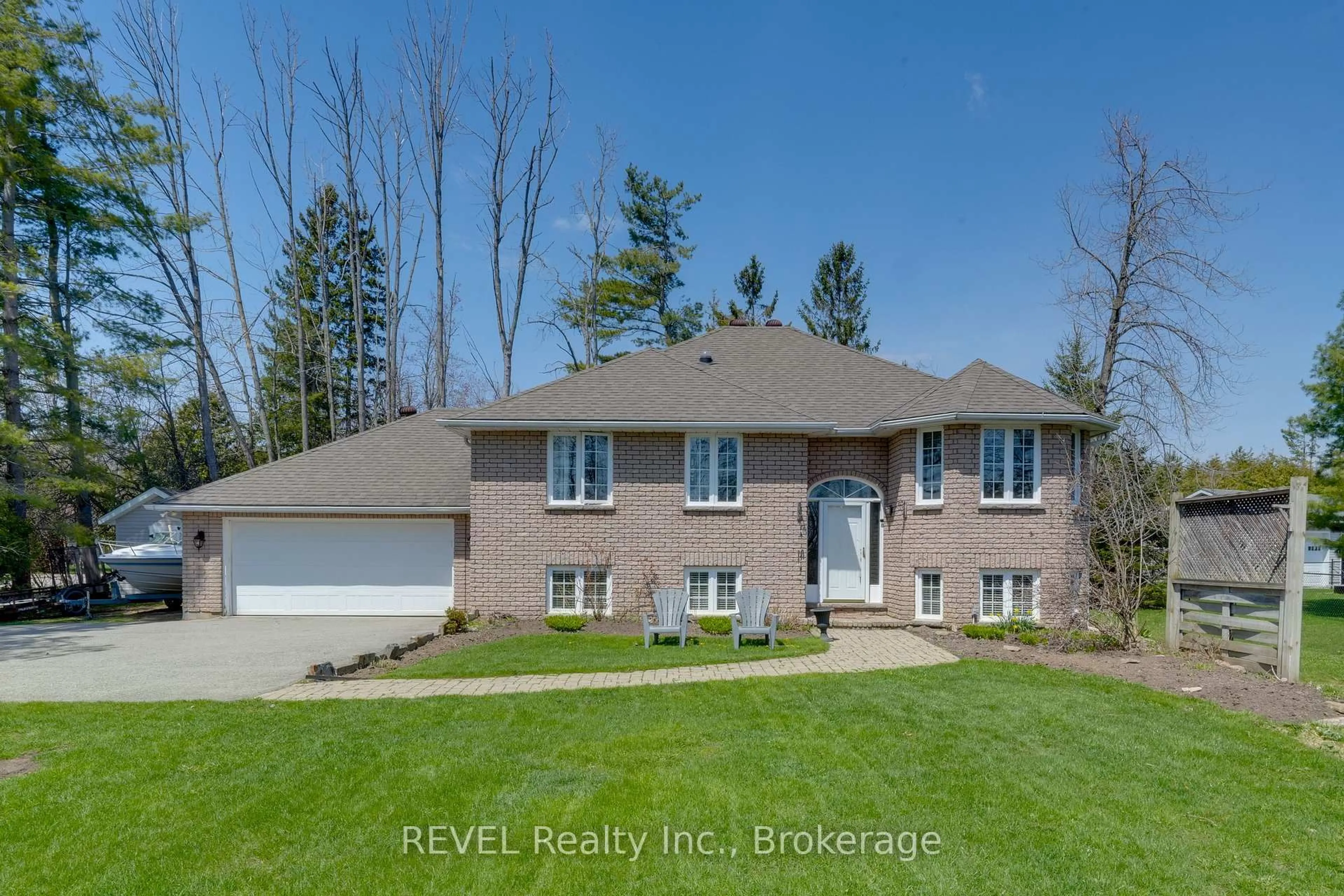 Home with brick exterior material, water/lake/river/ocean view for 5 Barbara Ave, Oro-Medonte Ontario L0L 2E0