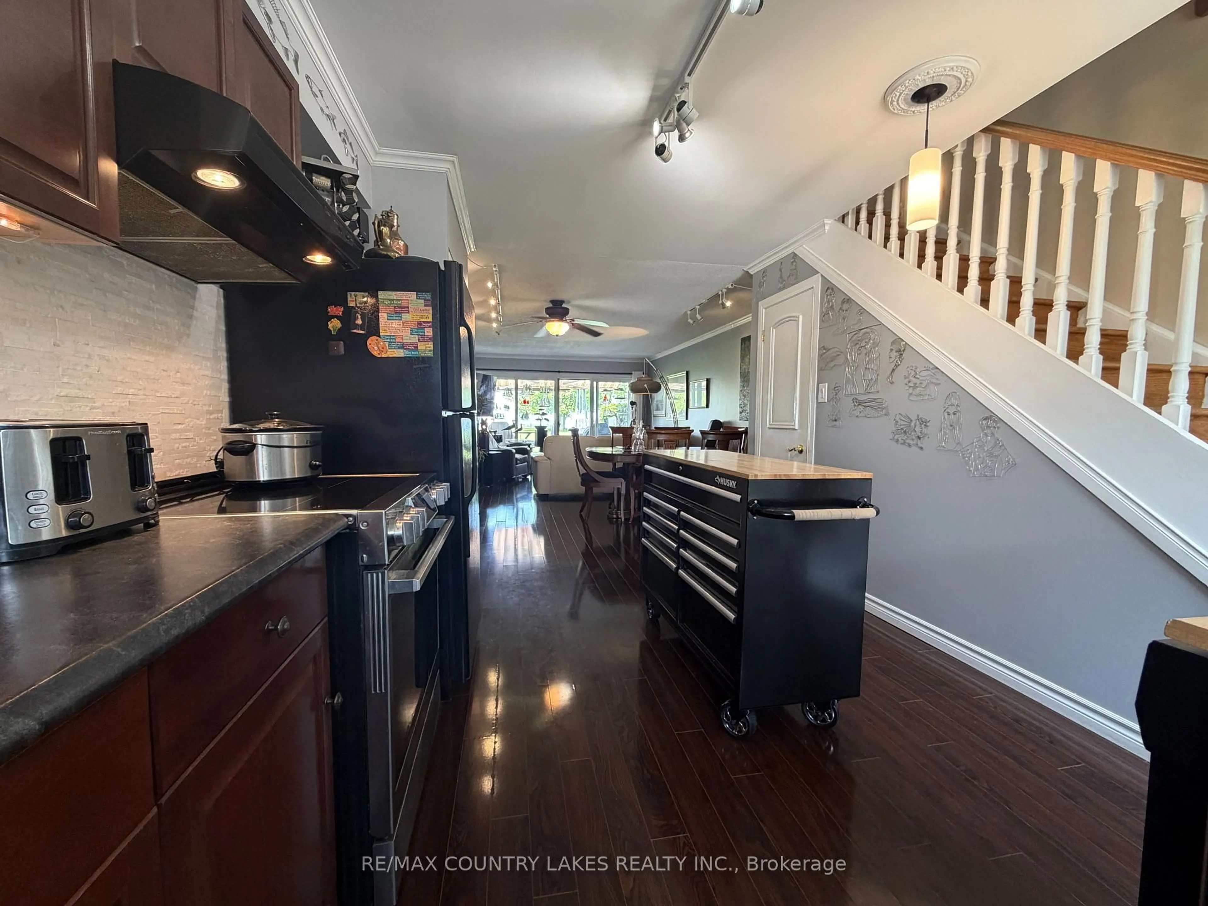 Open concept kitchen, unknown for 1 Paradise Blvd #11, Ramara Ontario L0K 1B0