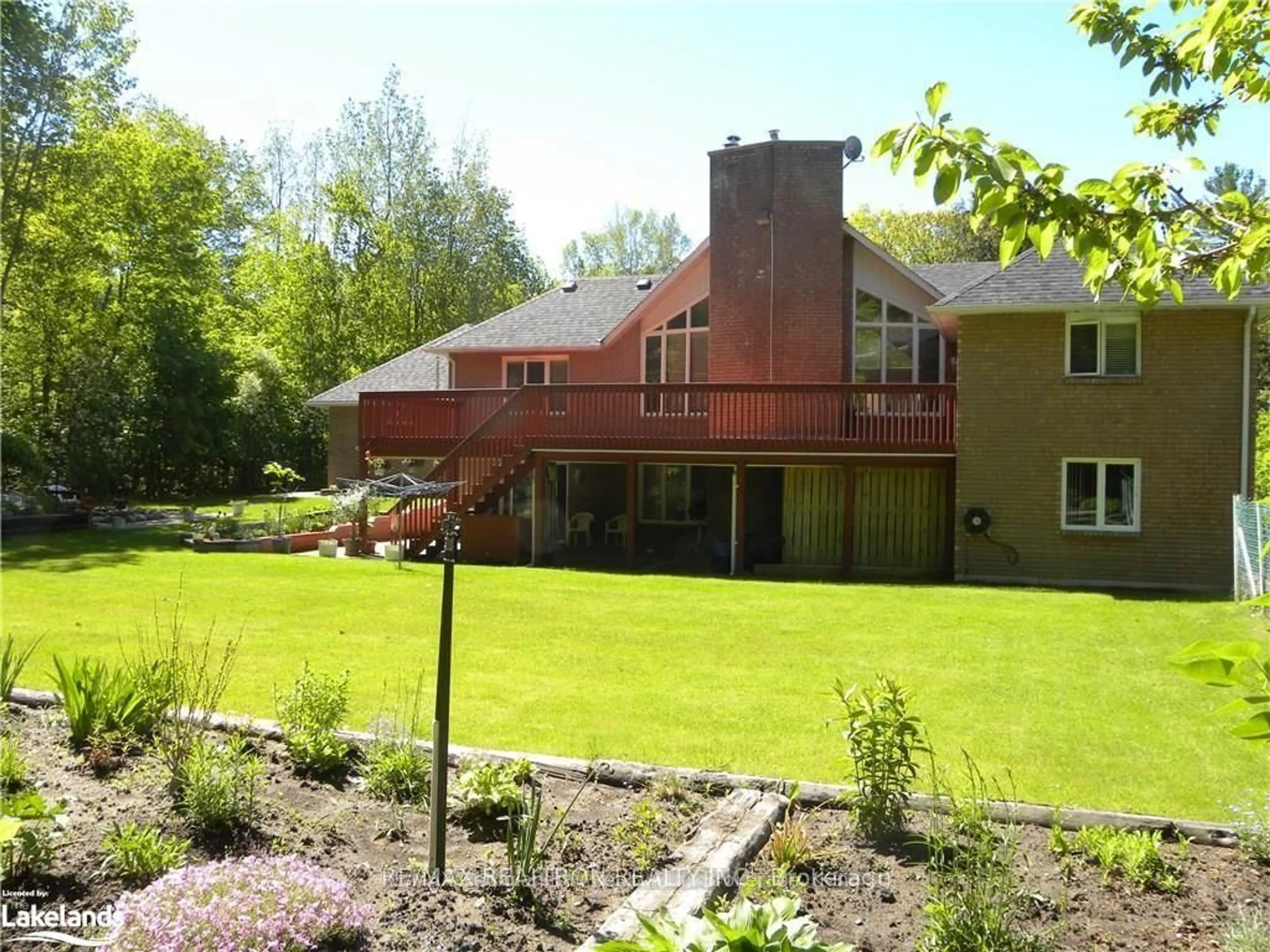 Unknown for 43 Staglir Dr, Tiny Ontario L9M 0H2
