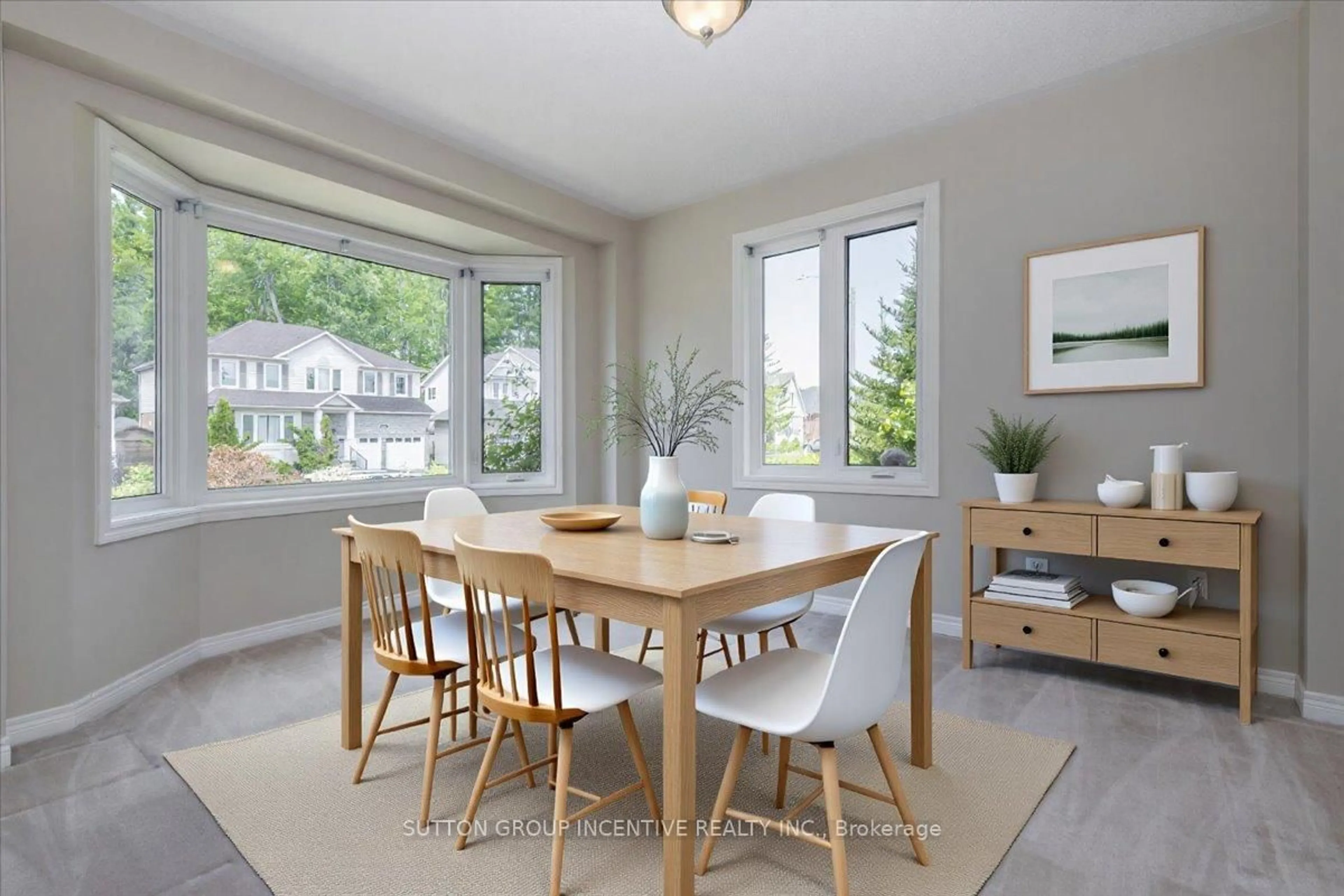 Dining room, unknown for 11 Thrushwood Dr, Barrie Ontario L4N 0Z1