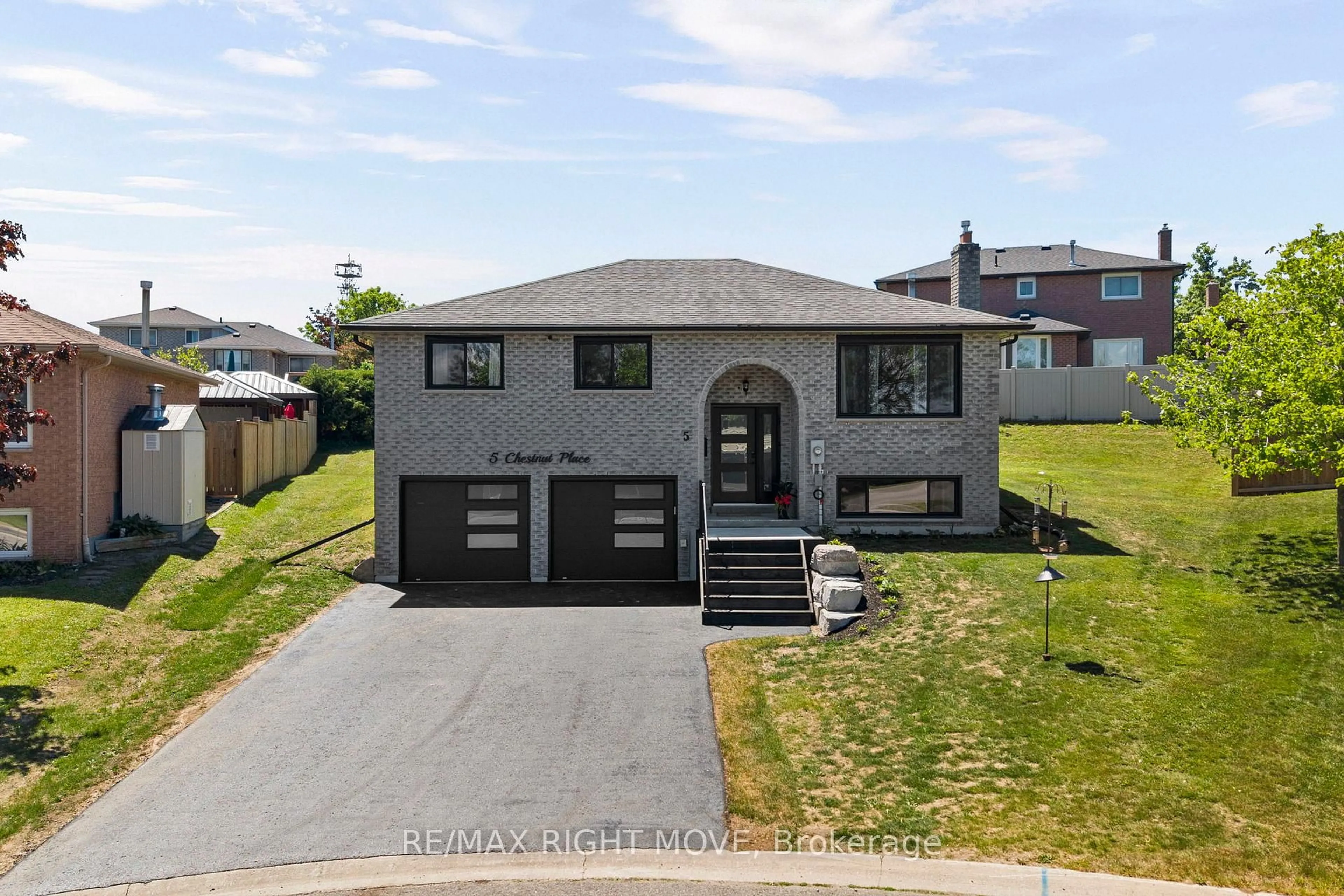 Unknown for 5 Chestnut Pl, Orillia Ontario L3V 7N8