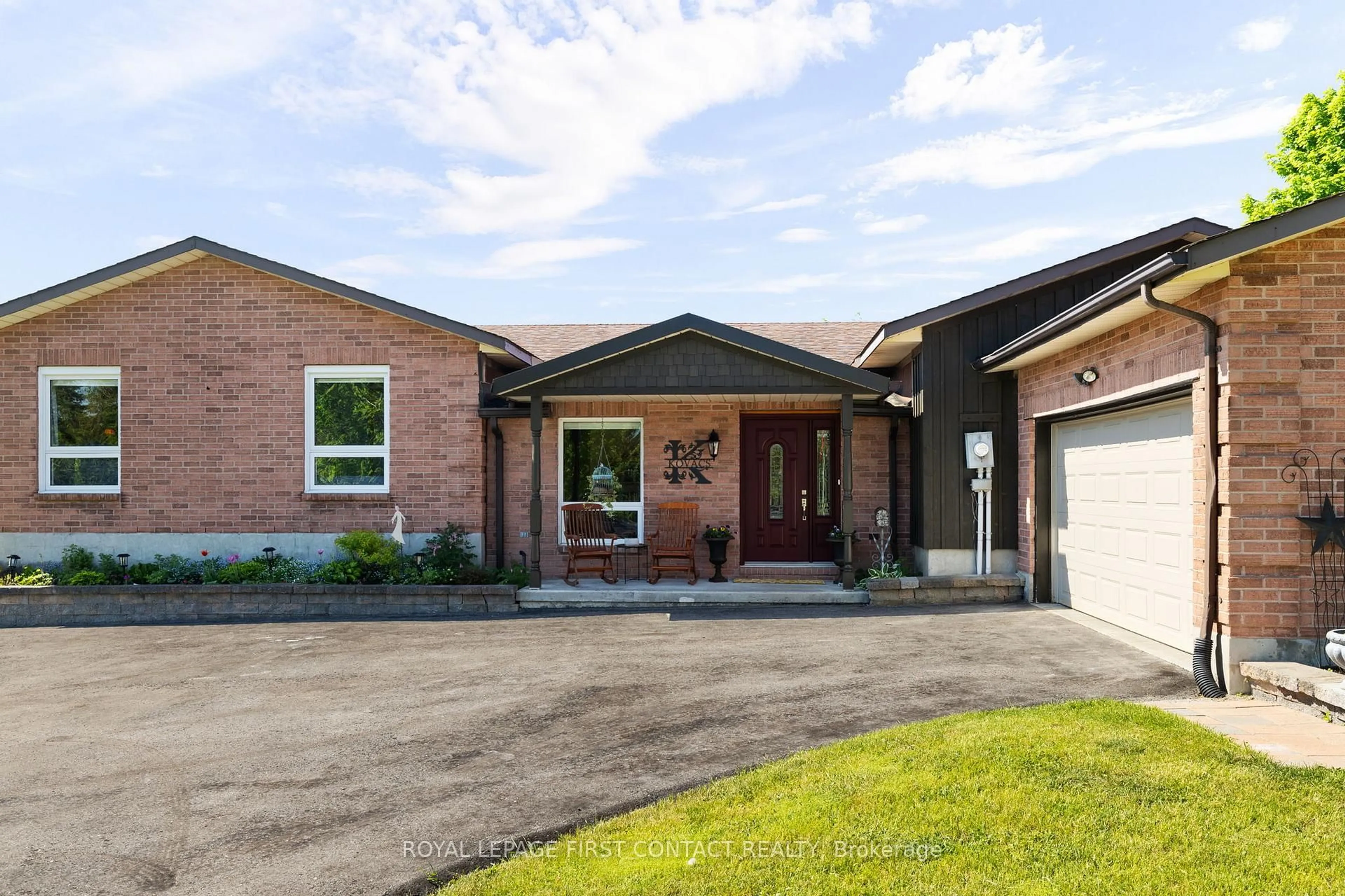 Home with brick exterior material, street for 2053 26 Highway, Springwater Ontario L9X 0G5
