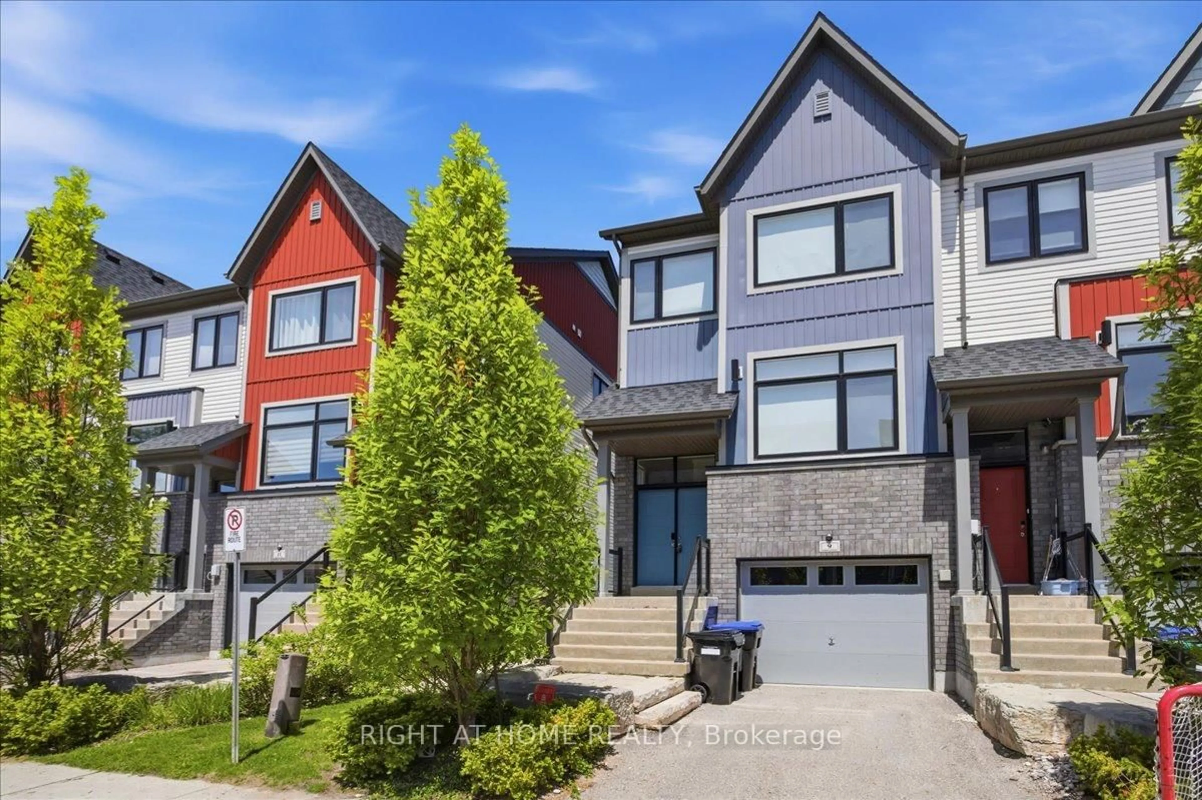 Home with brick exterior material, street for 9 Bremont Way, Wasaga Beach Ontario L9Z 2H3