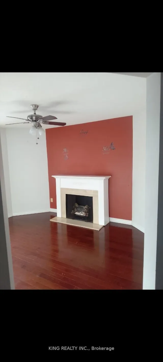 139 Livingstone St, Barrie 3