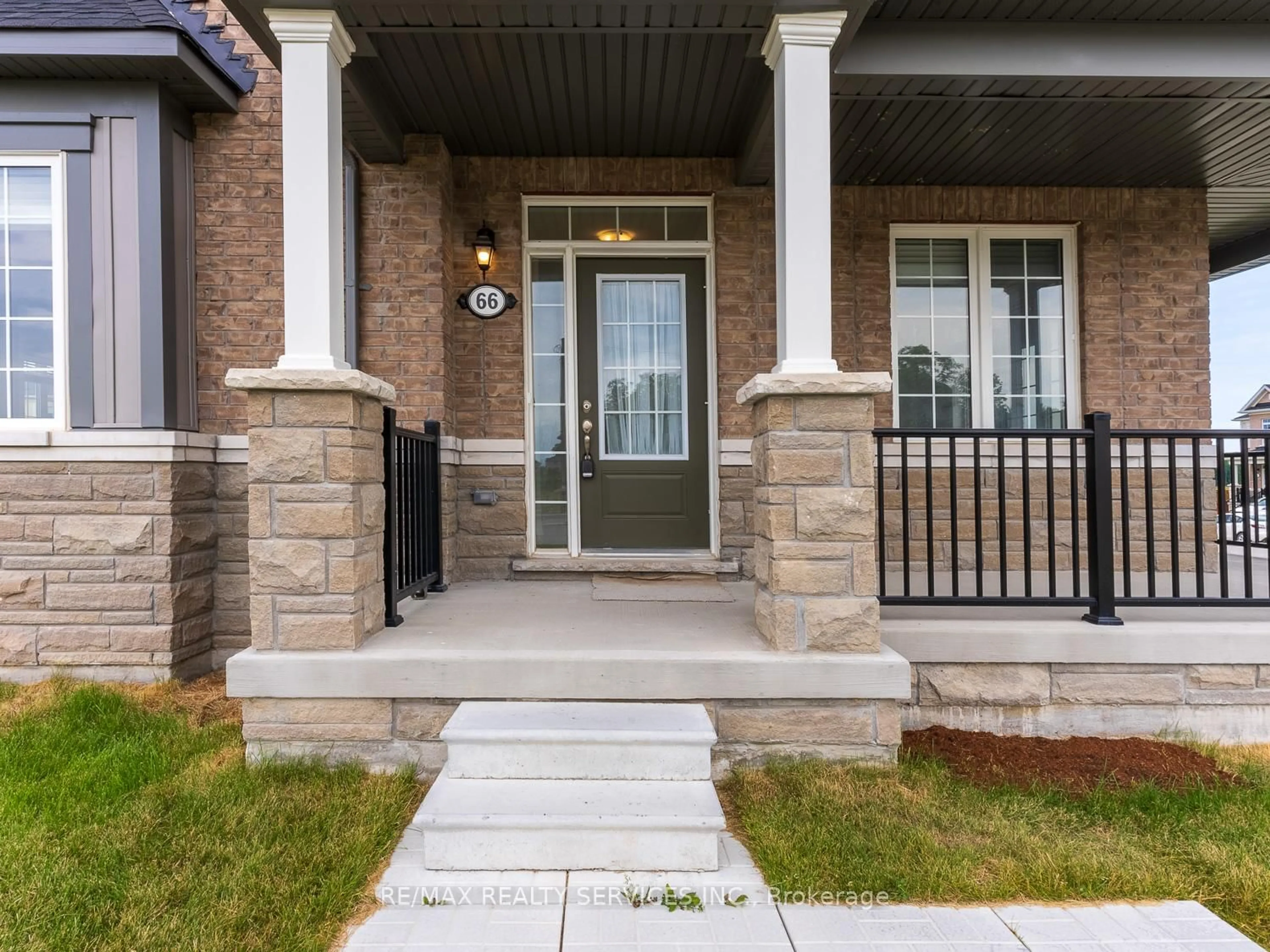 Home with brick exterior material, street for 66 Stately Dr, Wasaga Beach Ontario L9Z 0L6