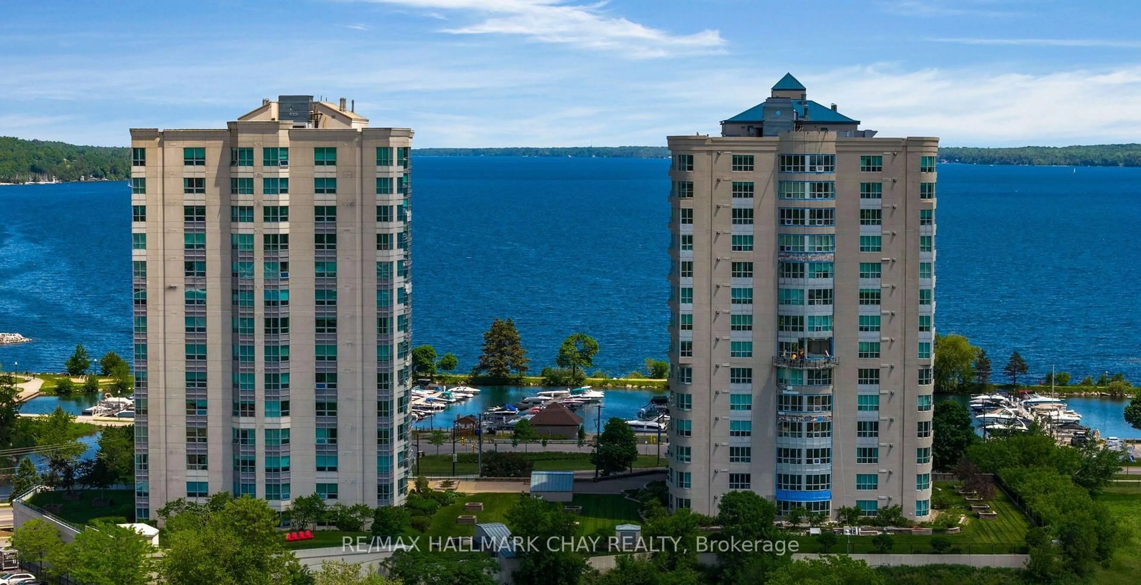 A pic from outside/outdoor area/front of a property/back of a property/a pic from drone, water/lake/river/ocean view for 6 Toronto St #307, Barrie Ontario L4N 9R2