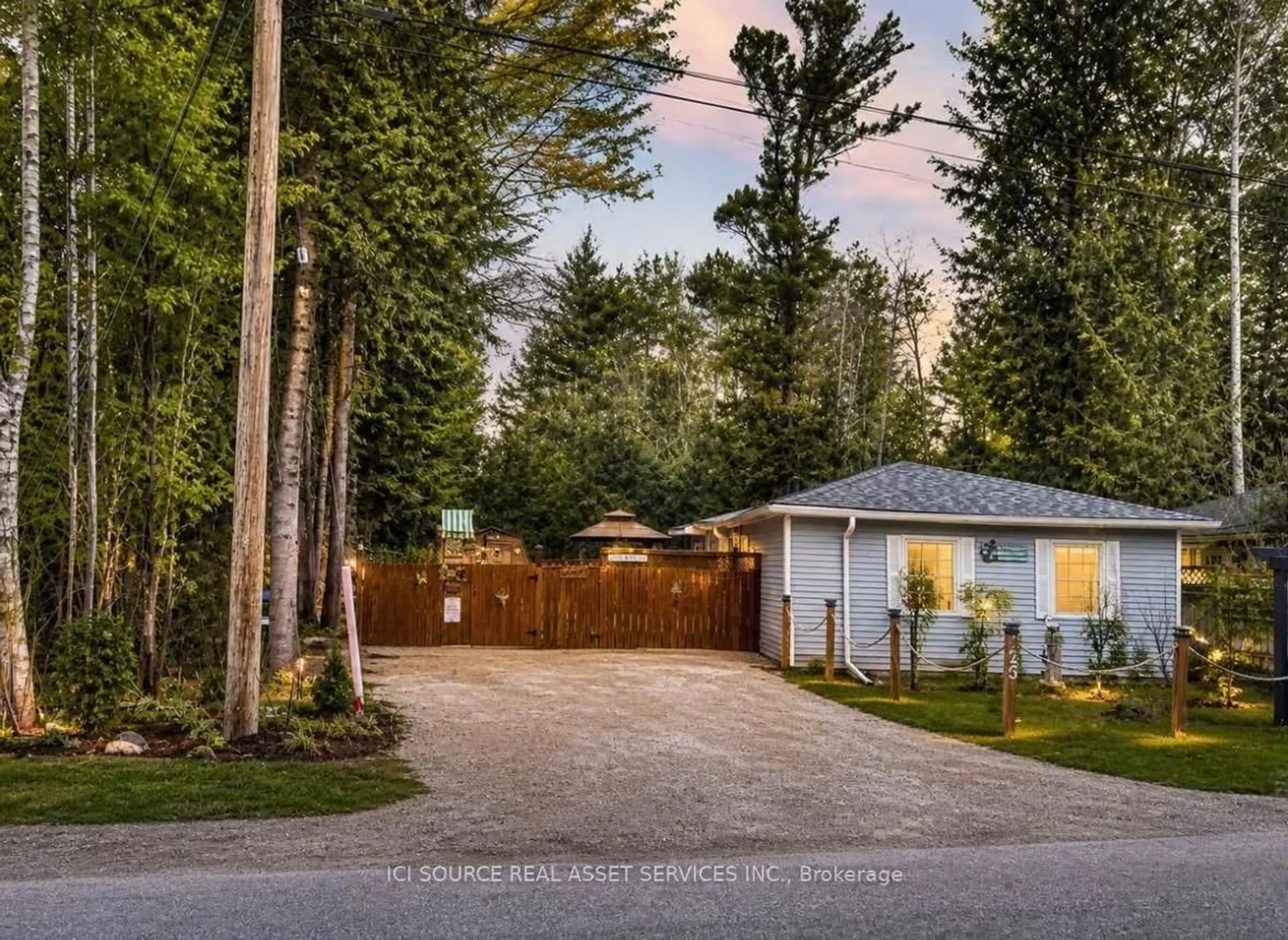 Unknown for 126 Pinecrest Ave, Wasaga Beach Ontario L9Z 1X3