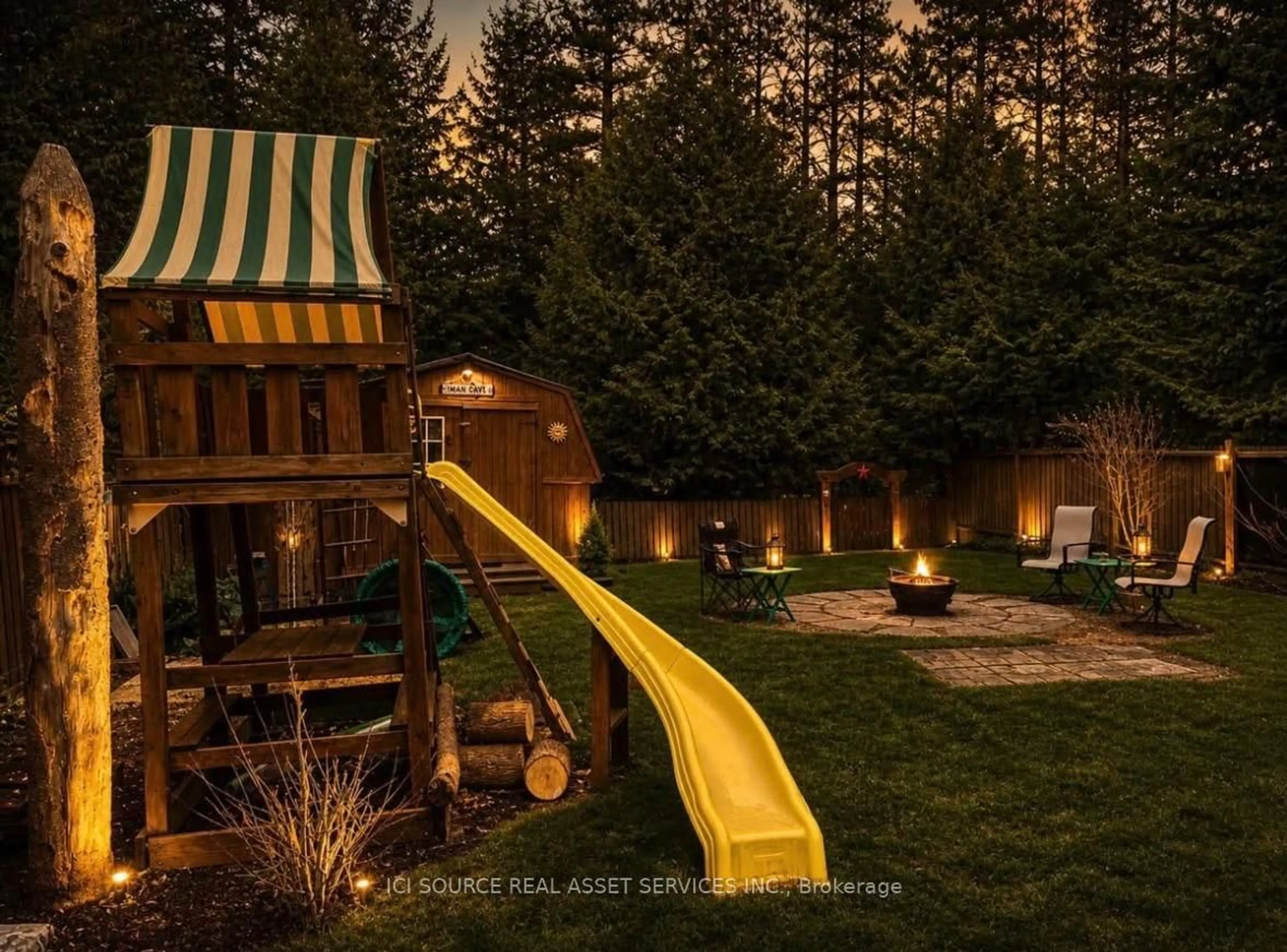 Patio, forest/trees view for 126 Pinecrest Ave, Wasaga Beach Ontario L9Z 1X3